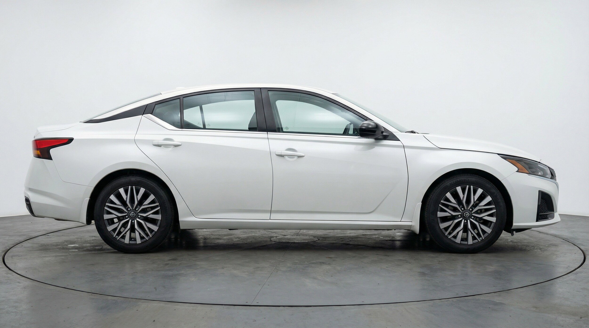 Thumbnail: 2025 Nissan Altima - 11