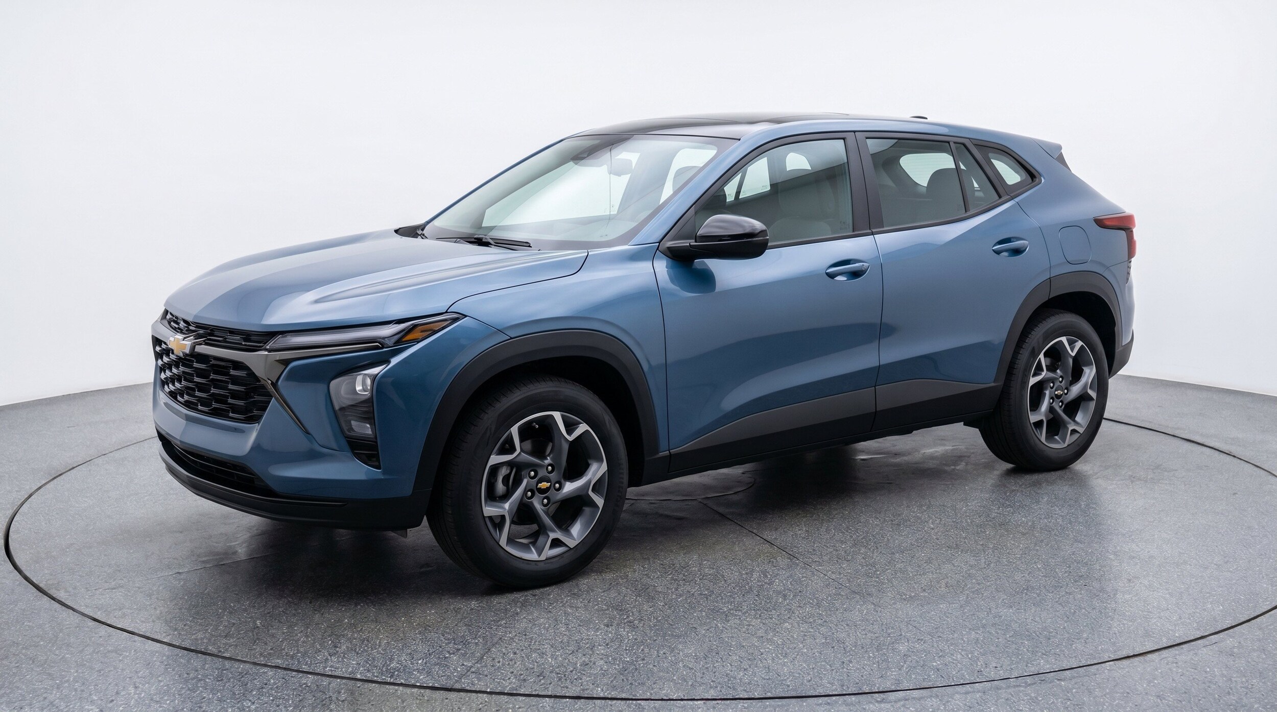 Thumbnail: 2025 Chevrolet Trax - 3