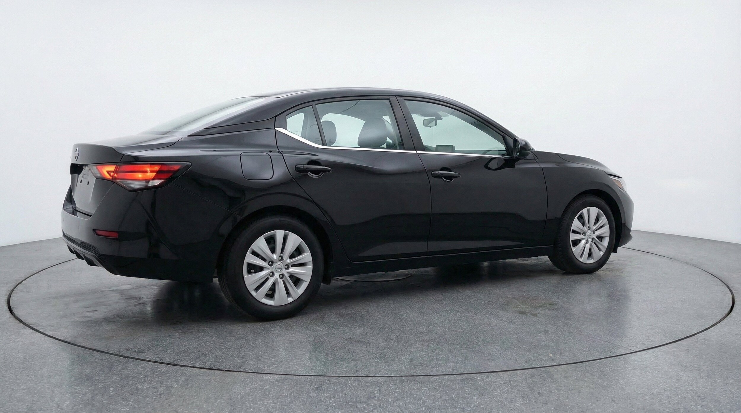 Thumbnail: 2025 Nissan Sentra - 9