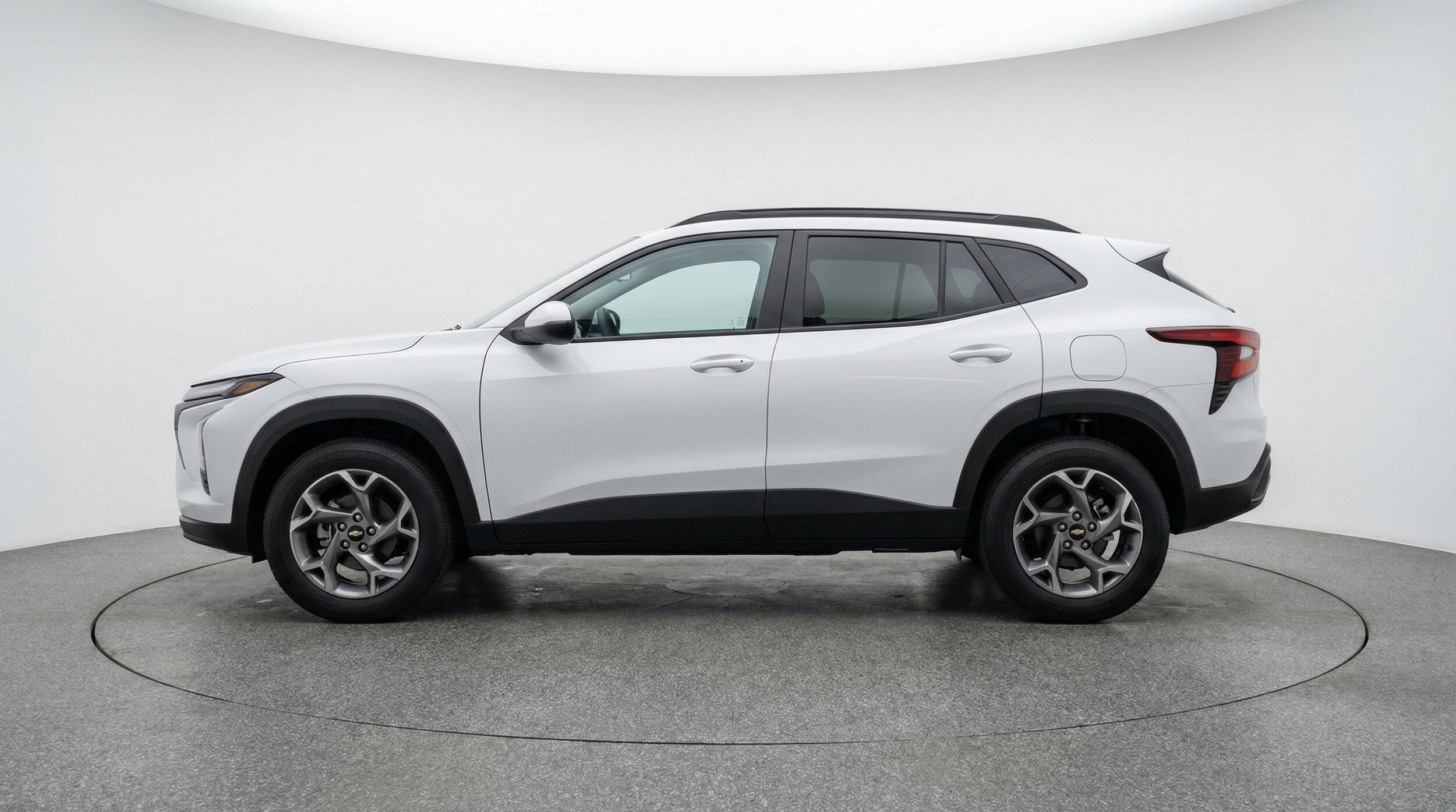 Thumbnail: 2025 Chevrolet Trax - 5
