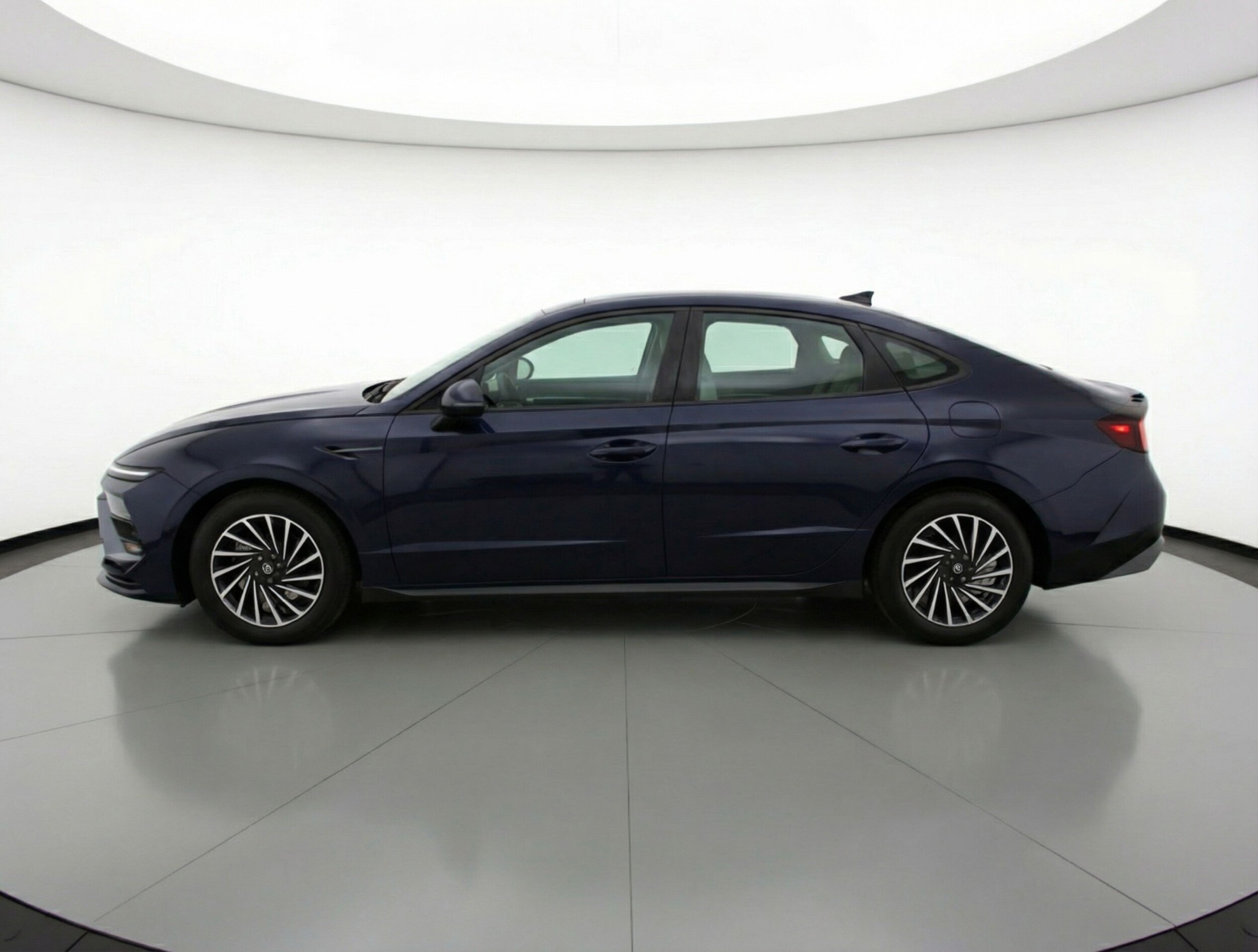 Thumbnail: 2025 Hyundai Sonata - 4