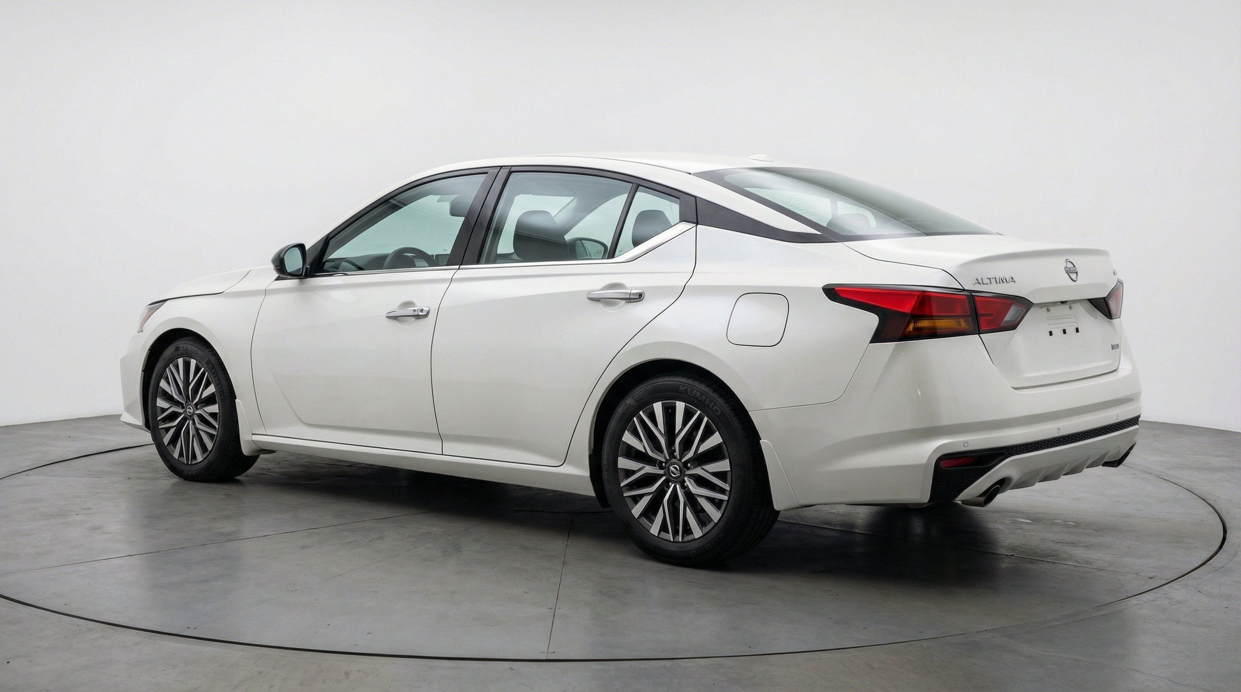 Thumbnail: 2025 Nissan Altima - 6