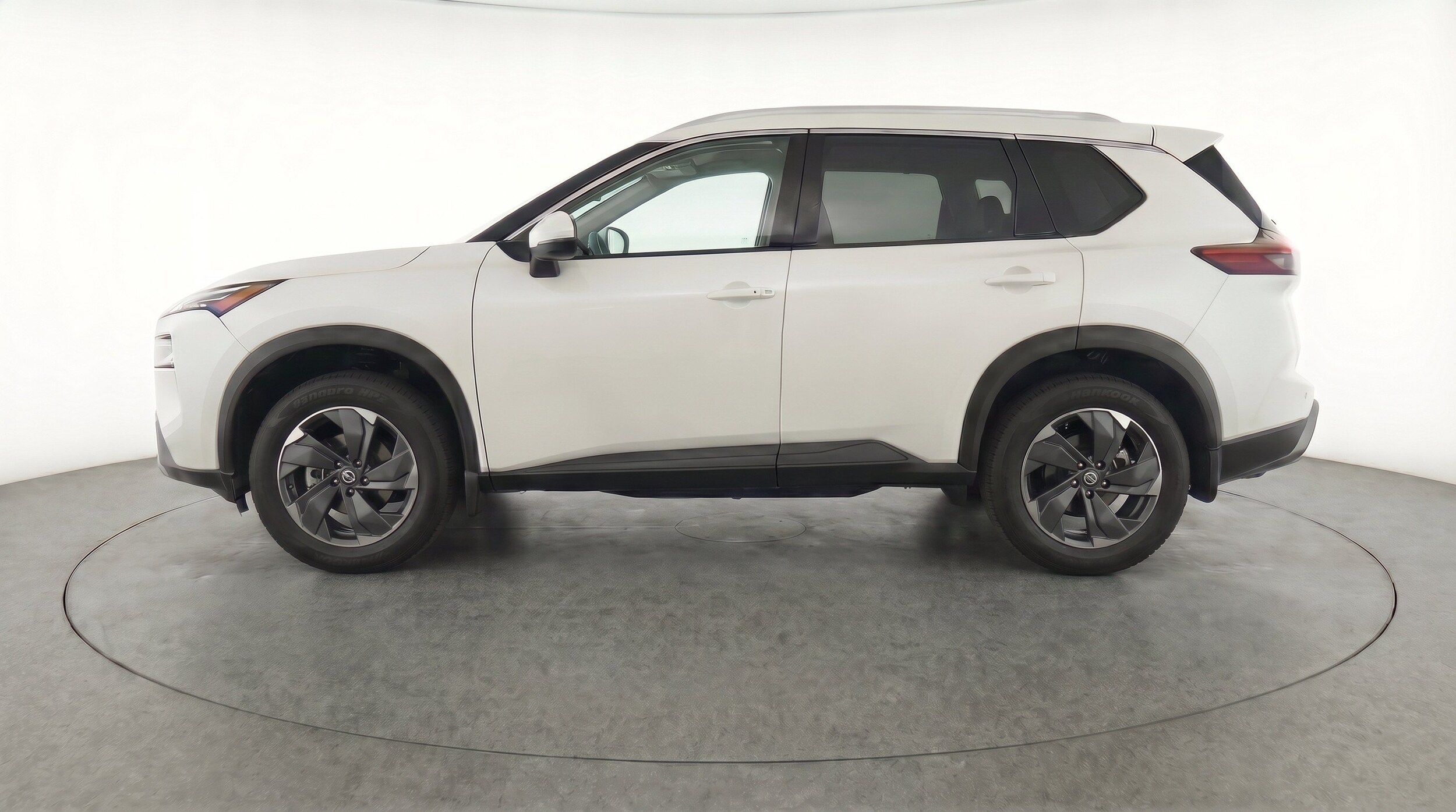 Thumbnail: 2026 Nissan Rogue - 5