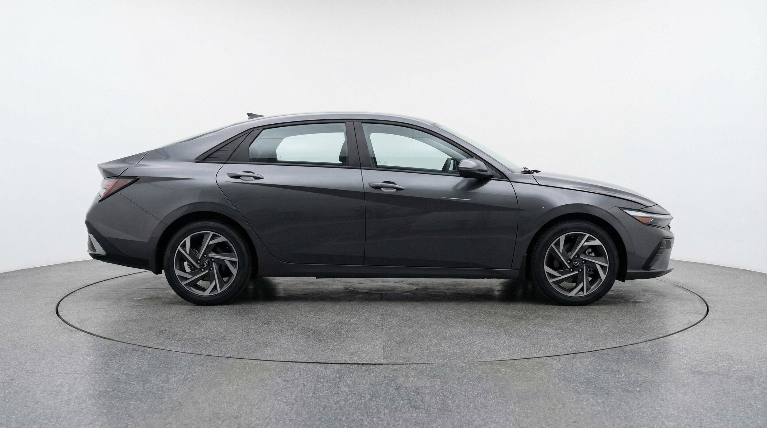 Thumbnail: 2025 Hyundai Elantra - 11