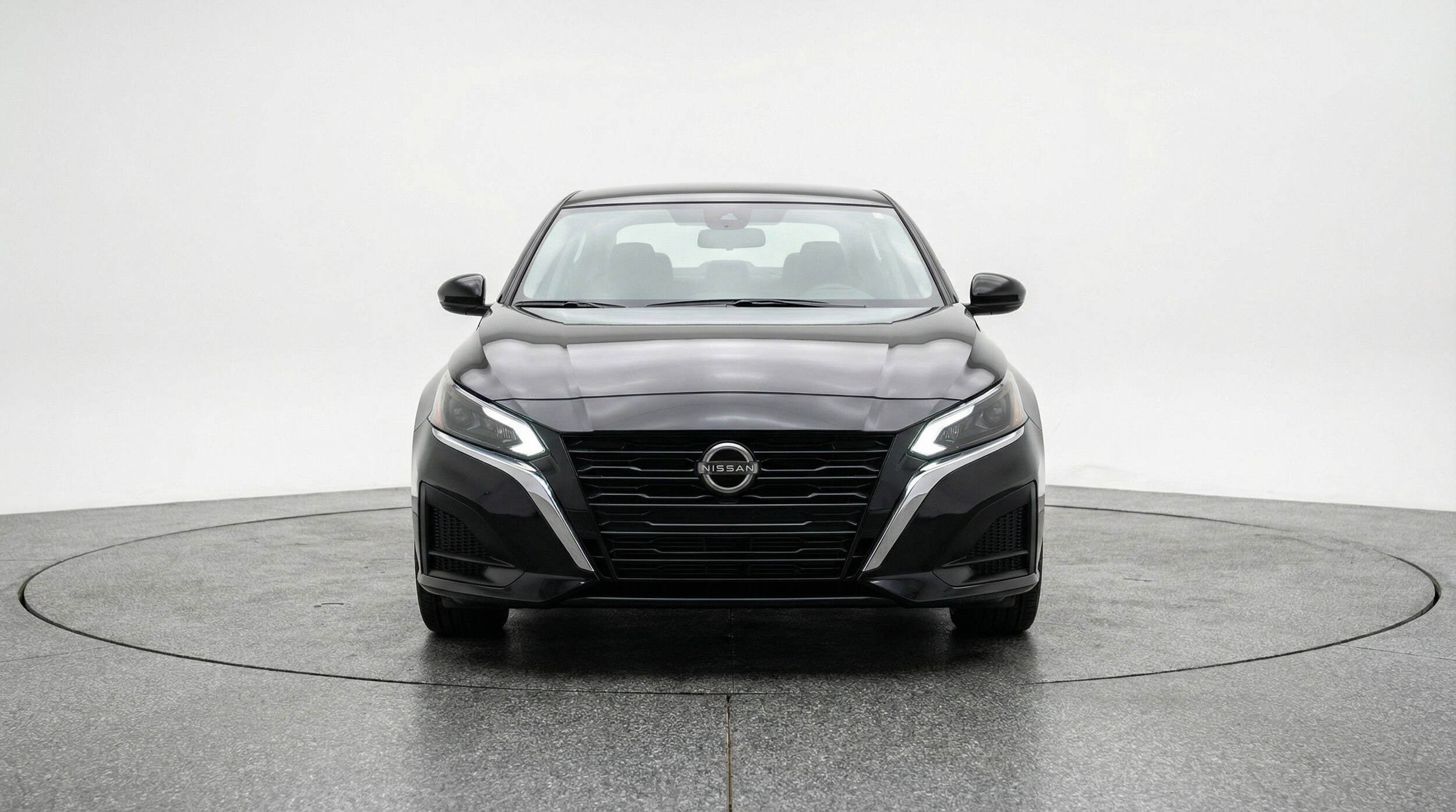 Thumbnail: 2025 Nissan Altima - 2