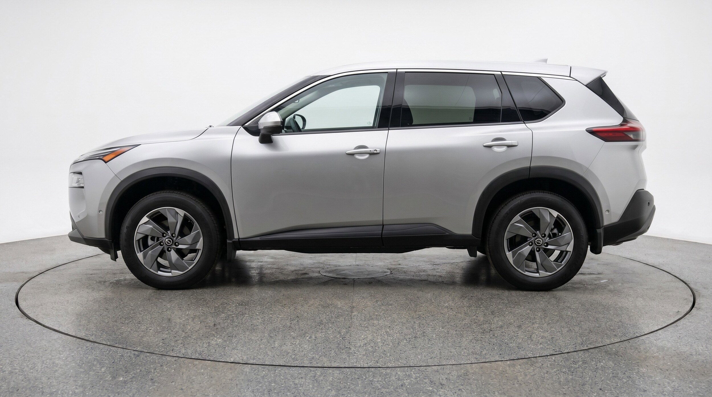 Thumbnail: 2025 Nissan Rogue - 5
