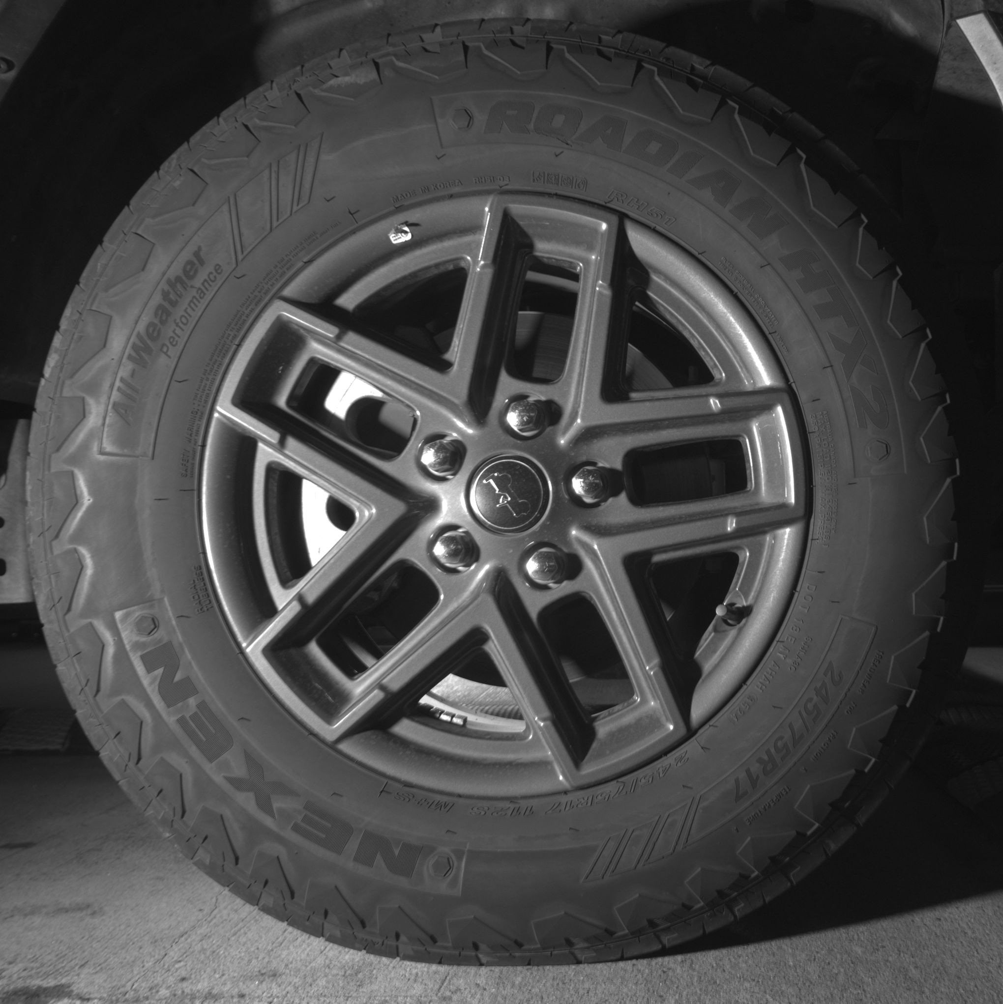 Thumbnail: 2025 Jeep Wrangler - 13