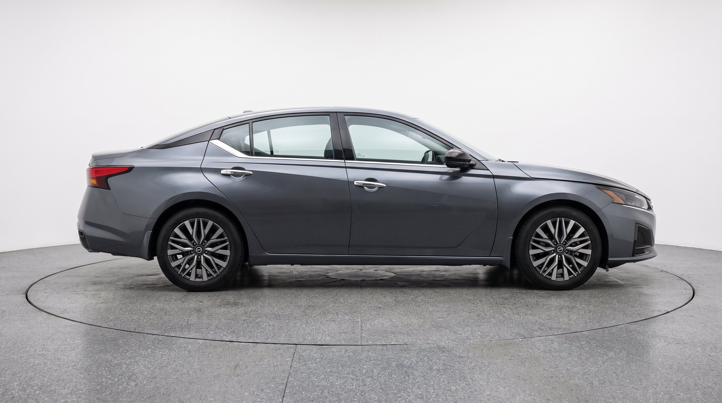 Thumbnail: 2025 Nissan Altima - 10