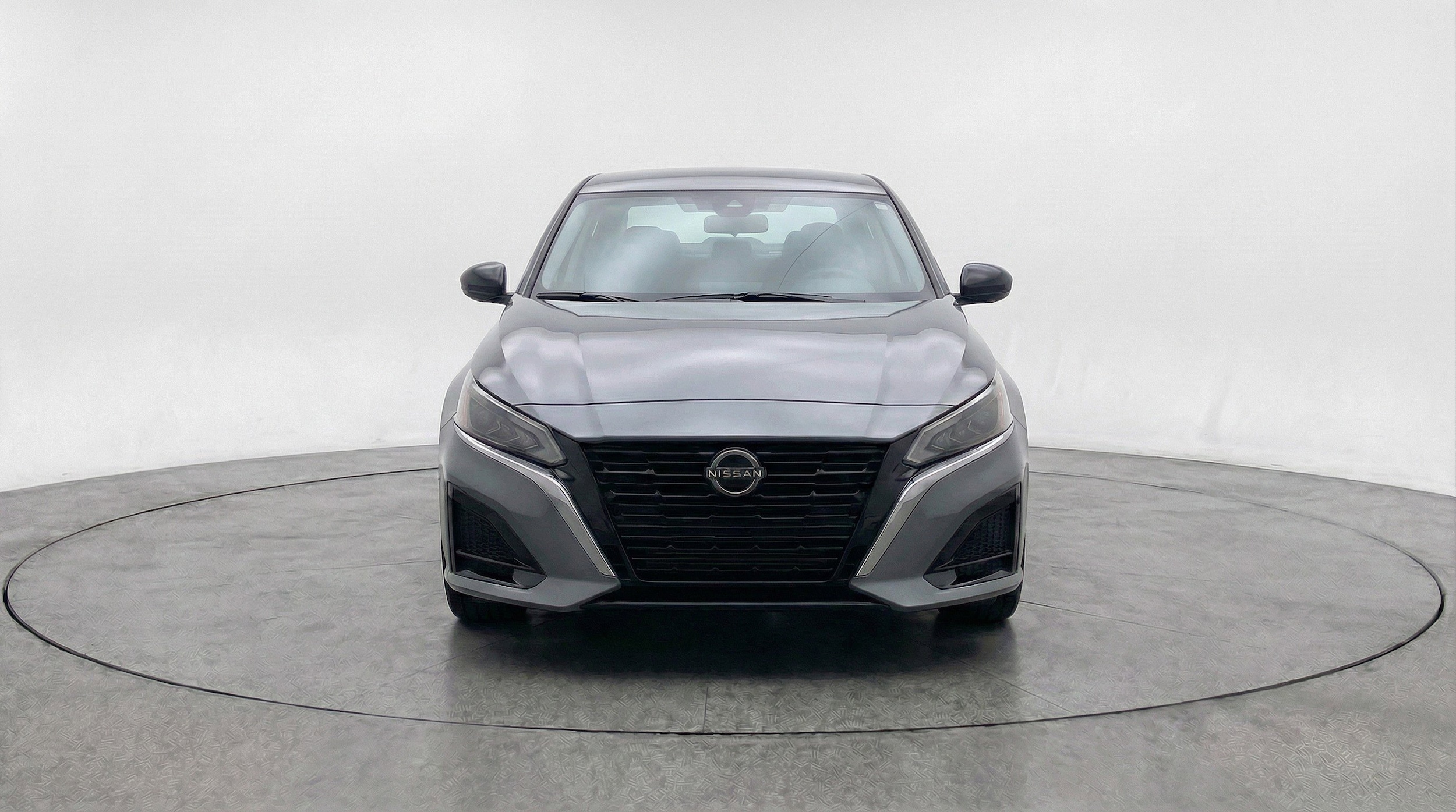 Thumbnail: 2025 Nissan Altima - 2