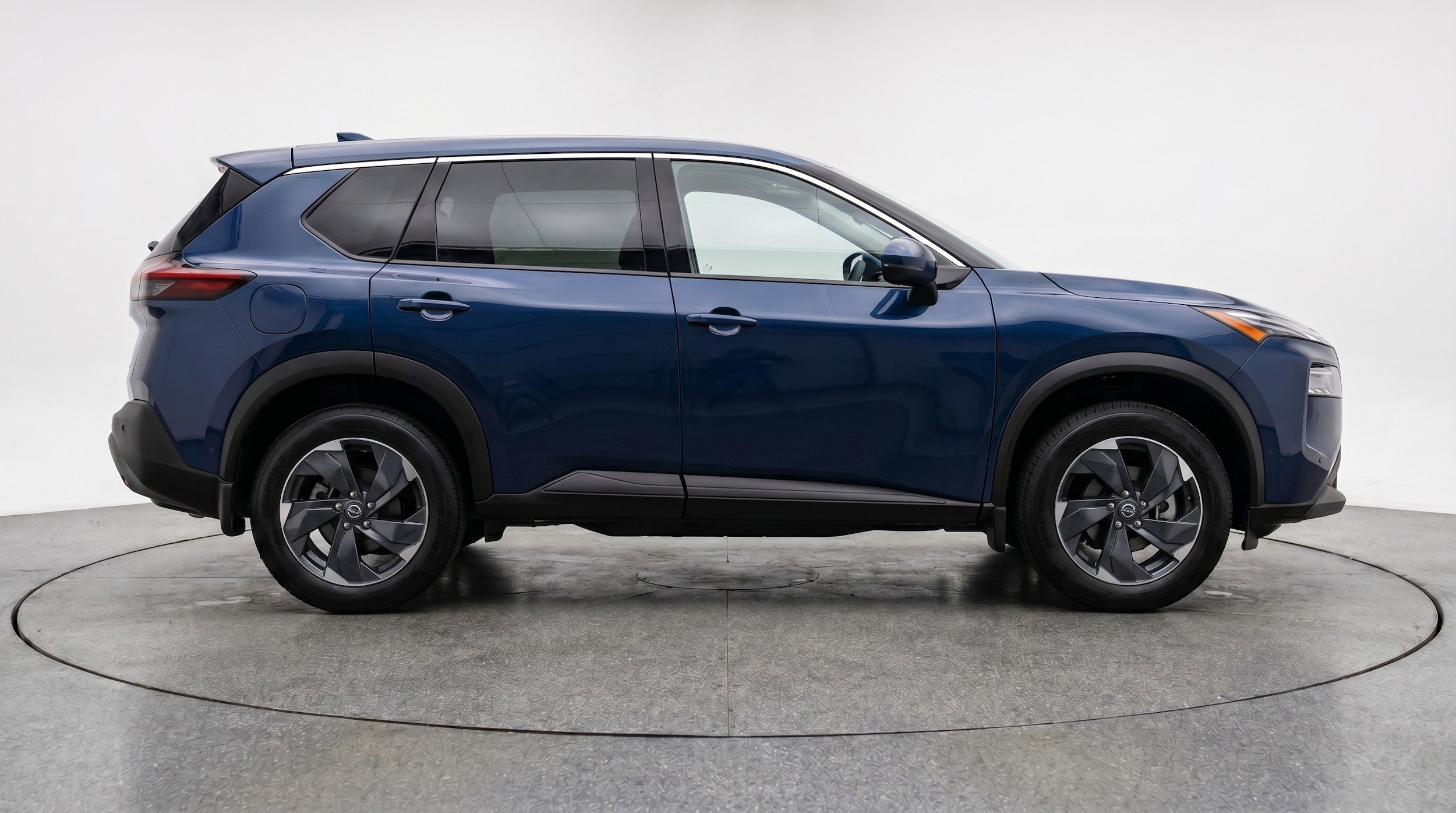 Thumbnail: 2025 Nissan Rogue - 11