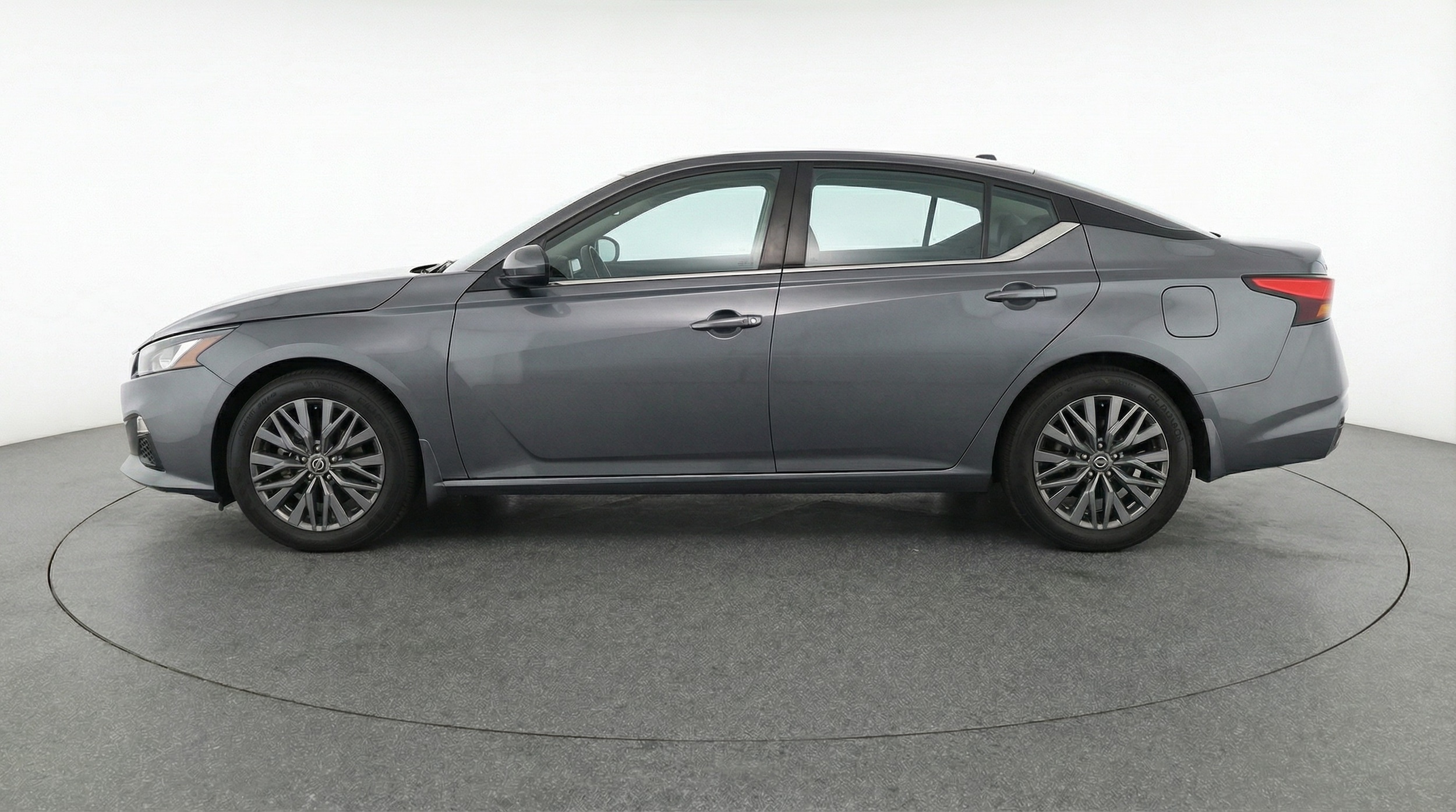 Thumbnail: 2025 Nissan Altima - 4