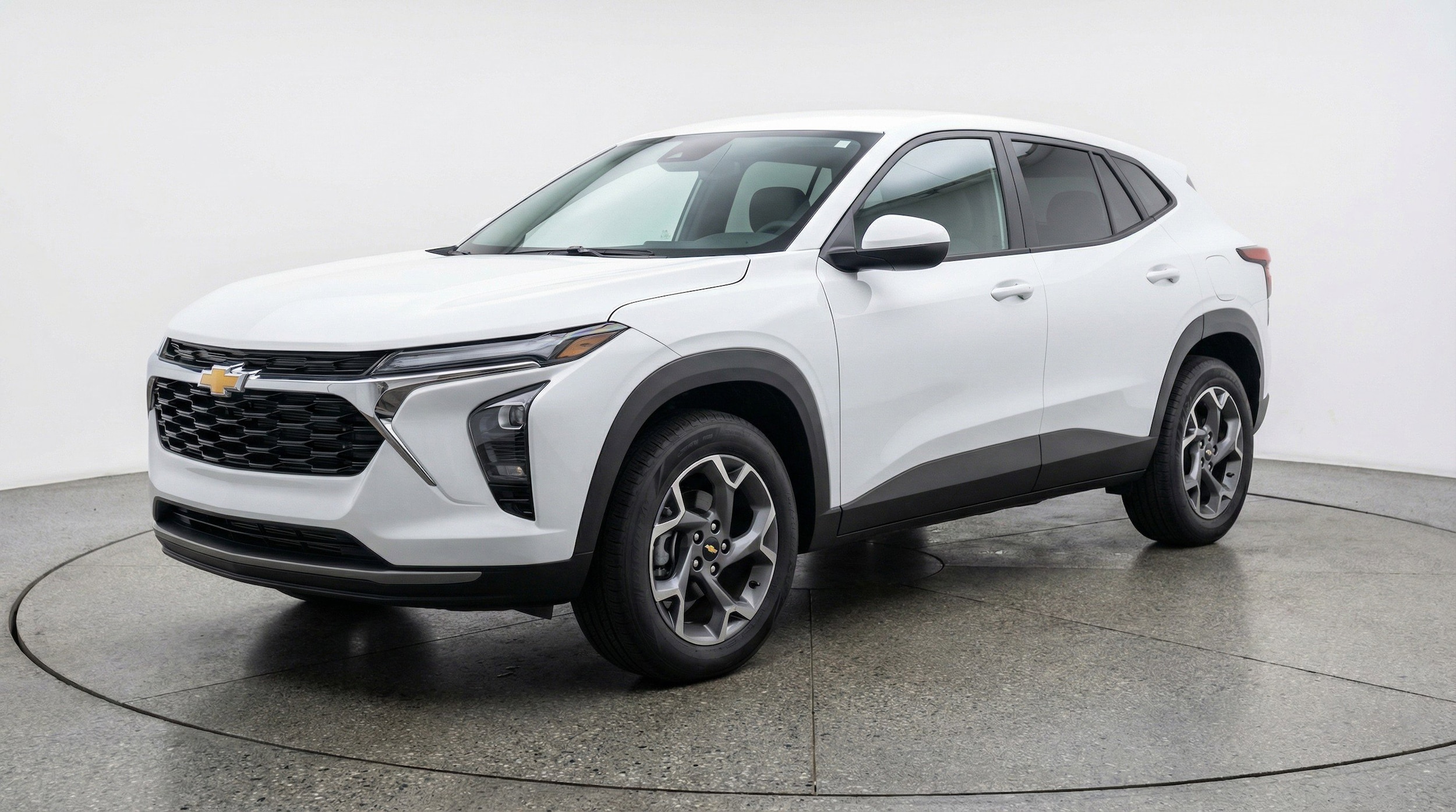 Thumbnail: 2025 Chevrolet Trax - 3