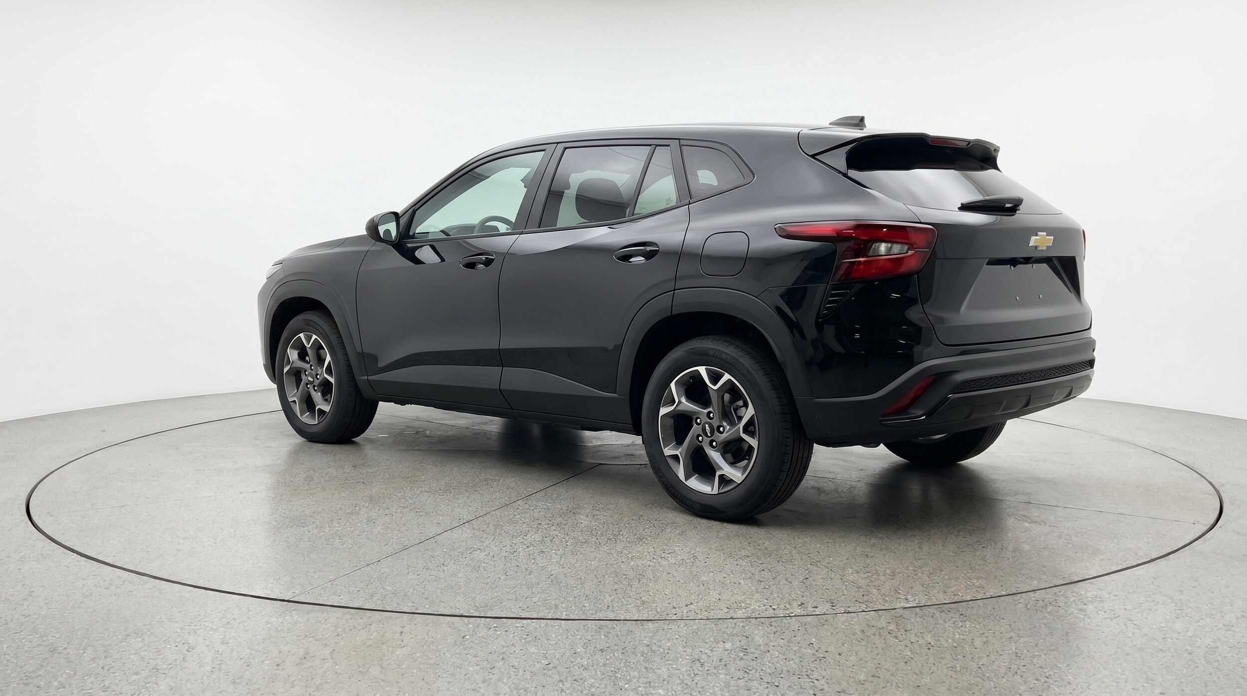 Thumbnail: 2025 Chevrolet Trax - 6