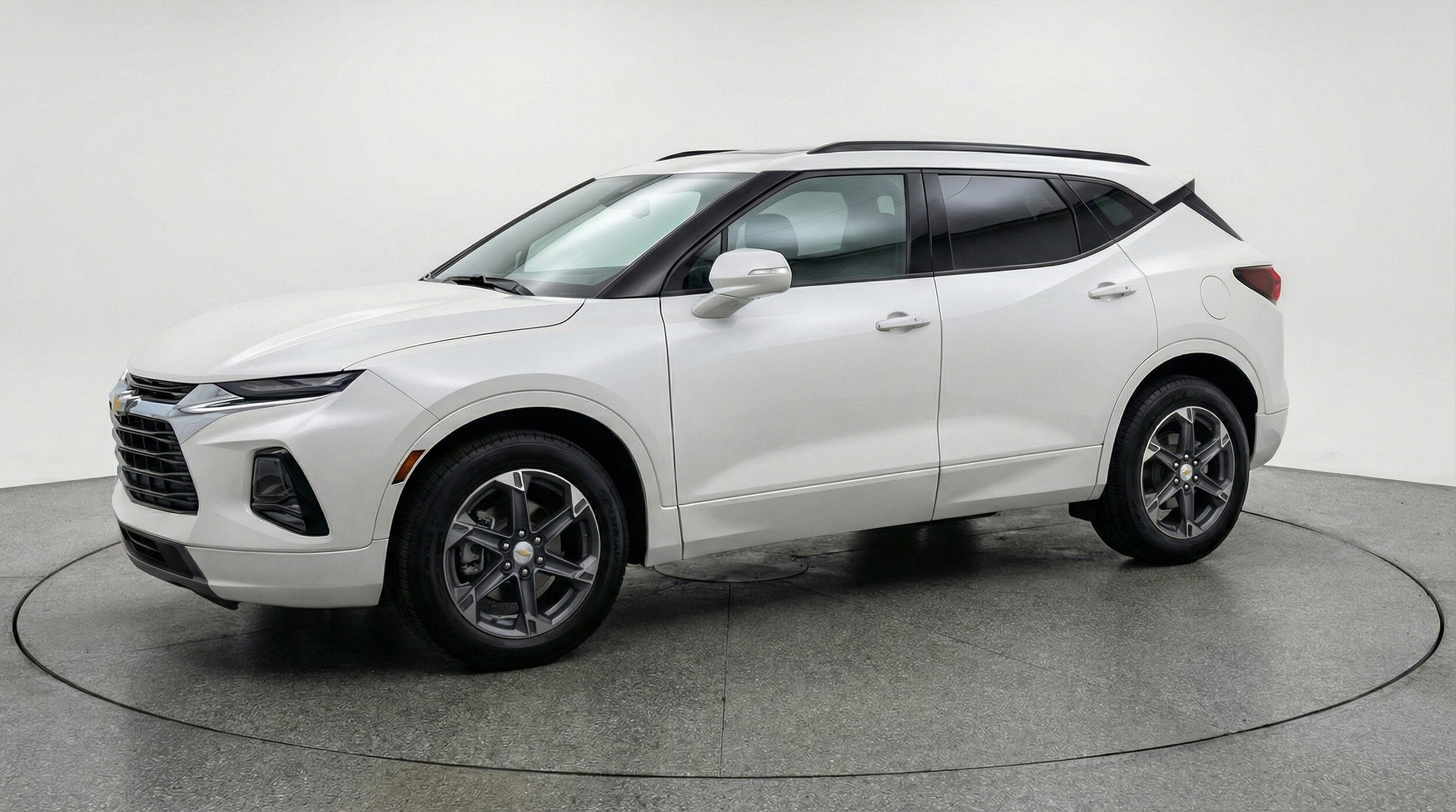 Thumbnail: 2025 Chevrolet Blazer - 3