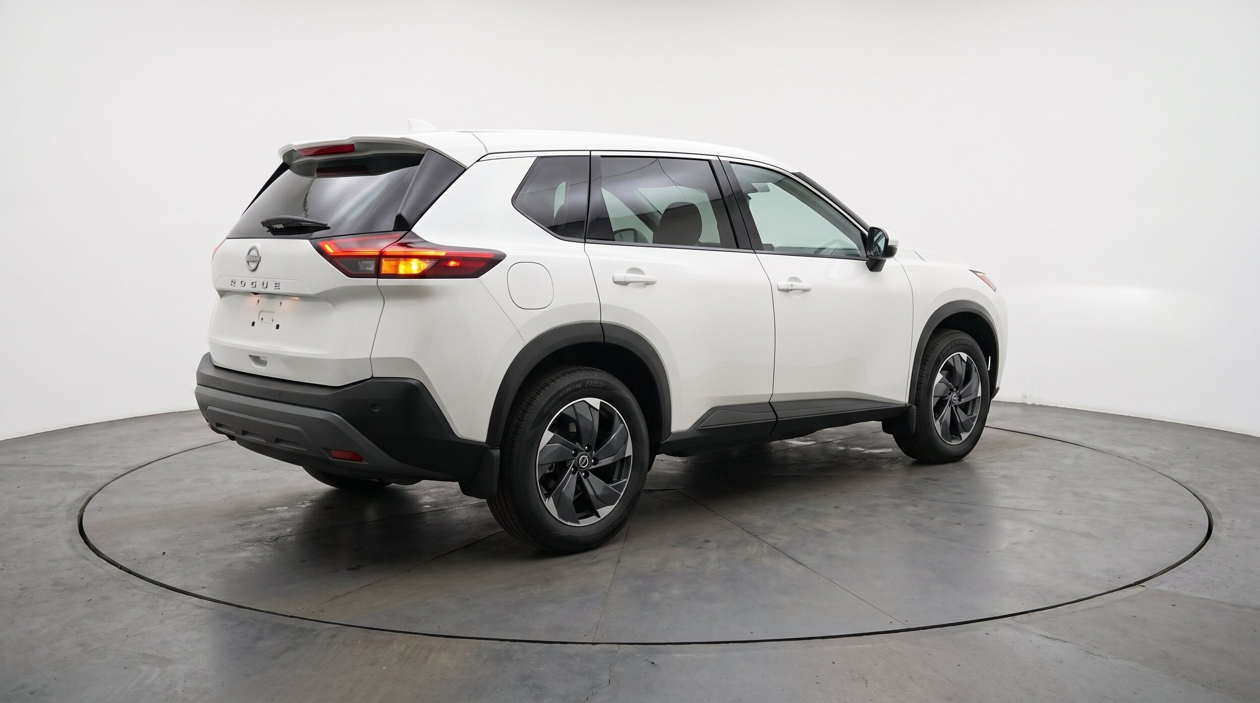 Thumbnail: 2025 Nissan Rogue - 9