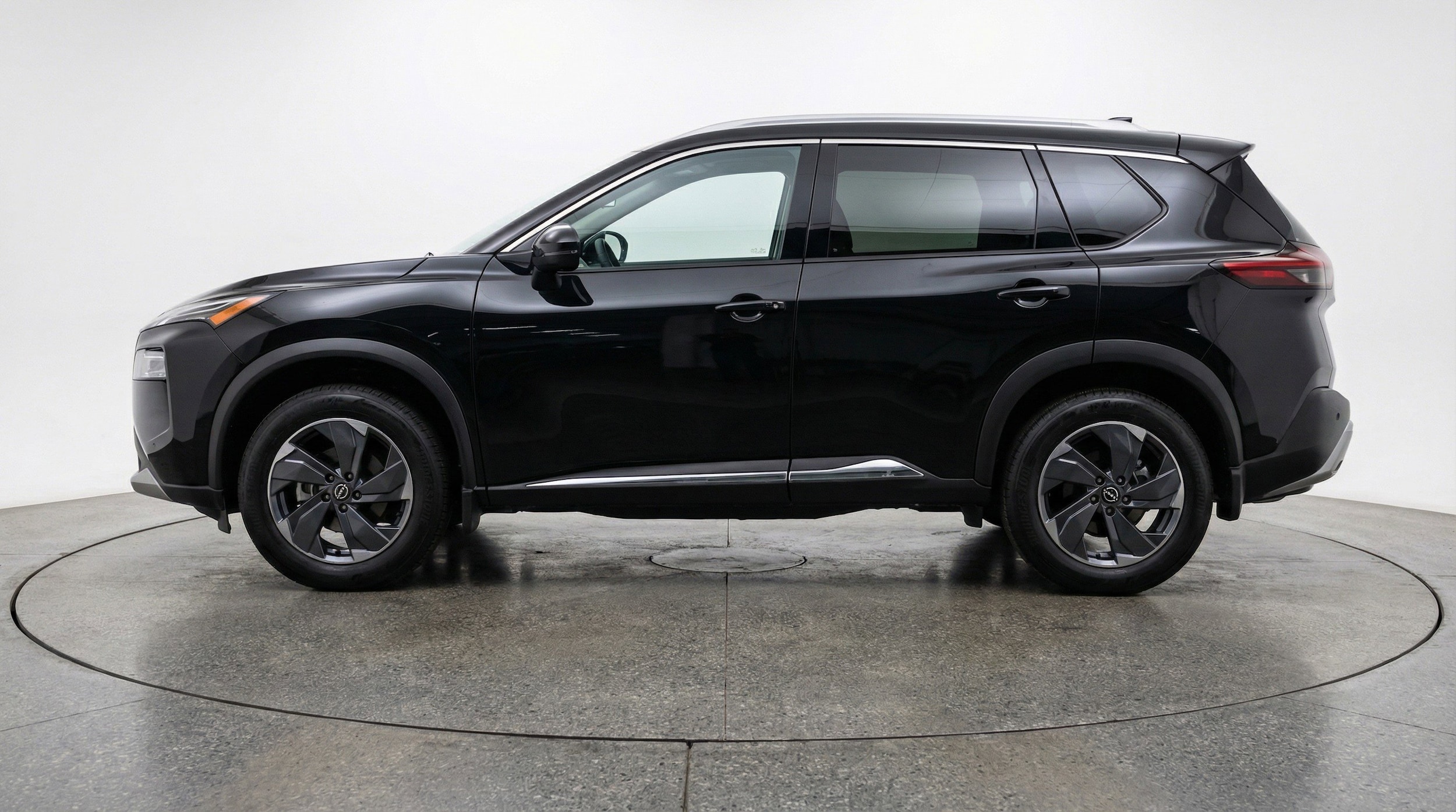 Thumbnail: 2025 Nissan Rogue - 5