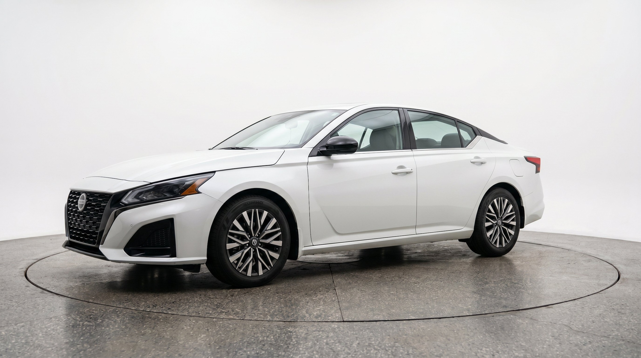 Thumbnail: 2026 Nissan Altima - 3
