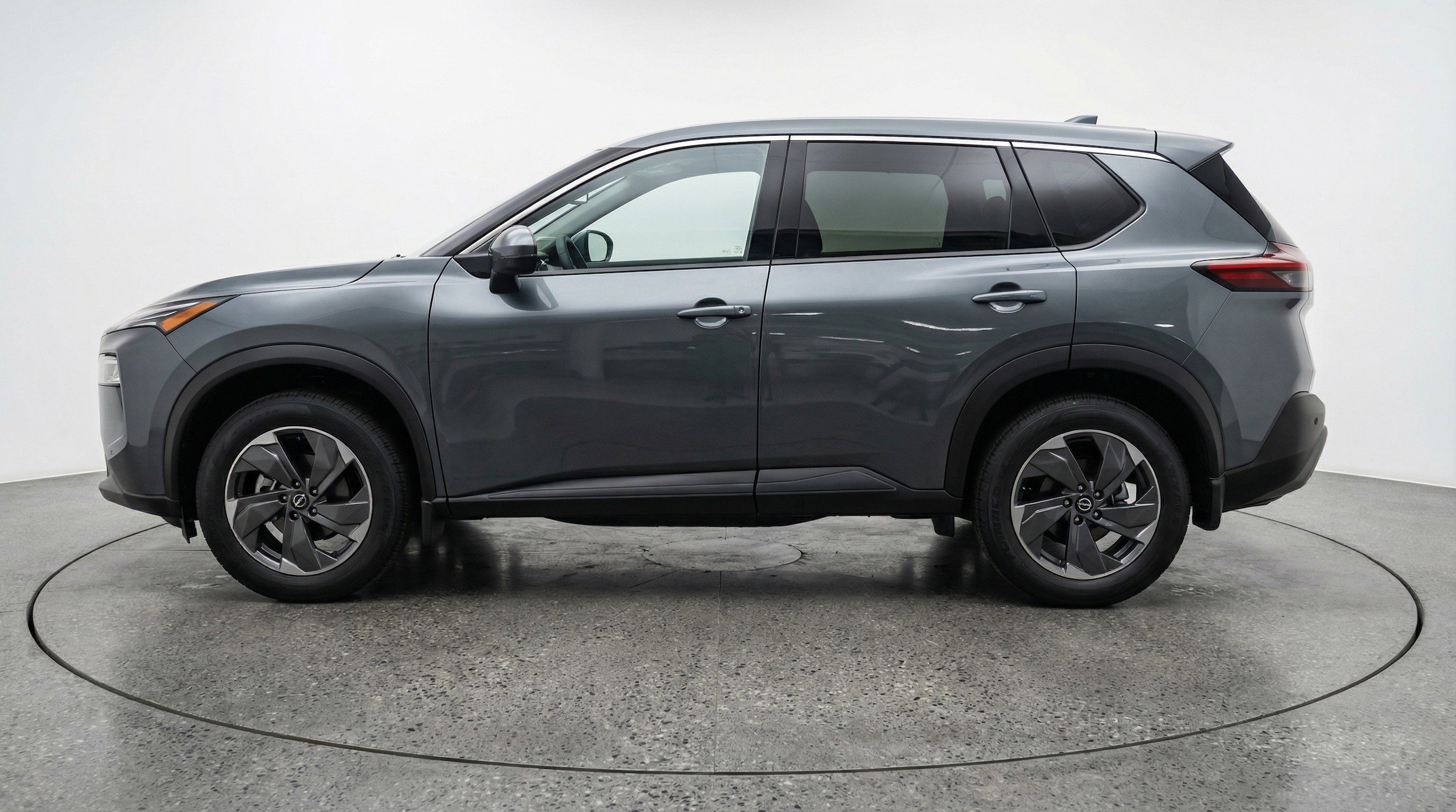Thumbnail: 2025 Nissan Rogue - 5