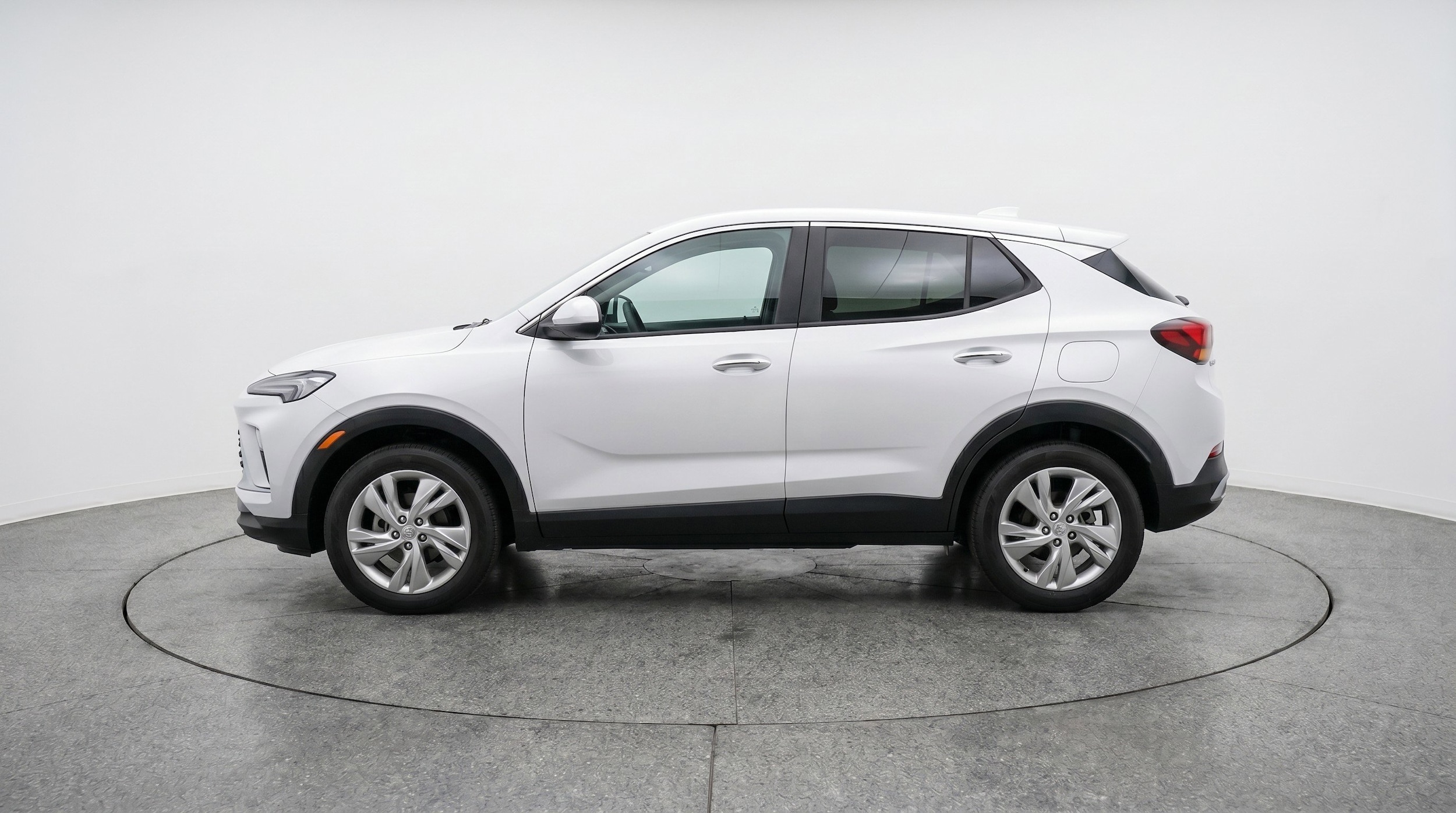 Thumbnail: 2025 Buick Encore GX - 5