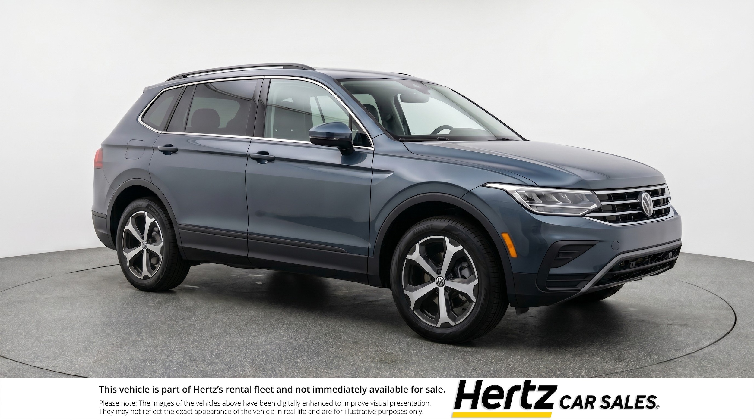 Thumbnail: 2026 Volkswagen Tiguan - 1