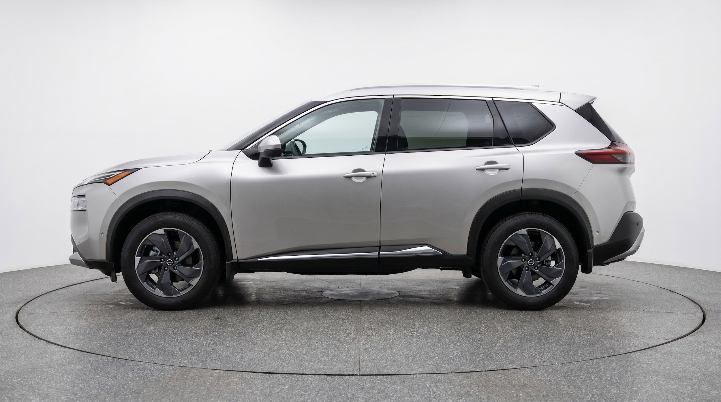 Thumbnail: 2025 Nissan Rogue - 5
