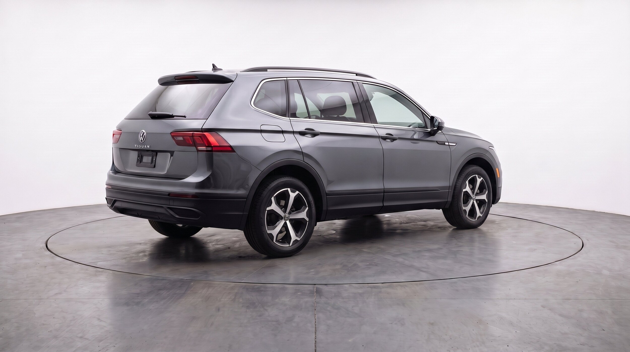 Thumbnail: 2026 Volkswagen Tiguan - 9