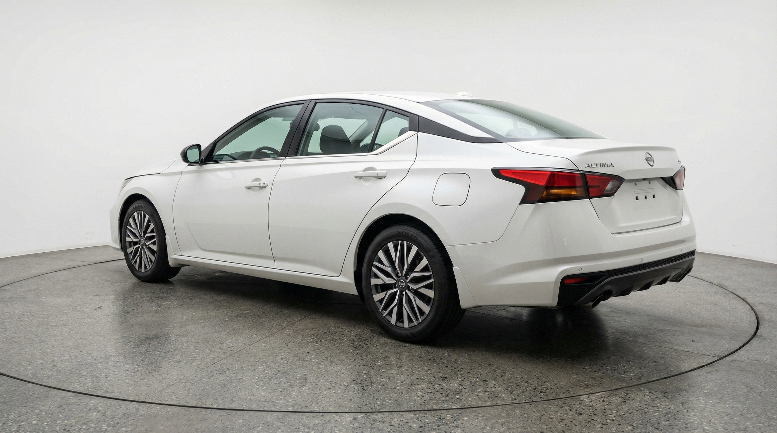 Thumbnail: 2025 Nissan Altima - 6