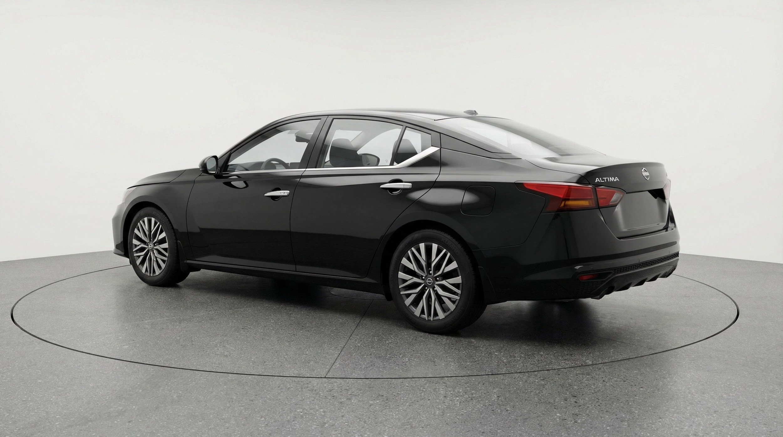 Thumbnail: 2025 Nissan Altima - 6