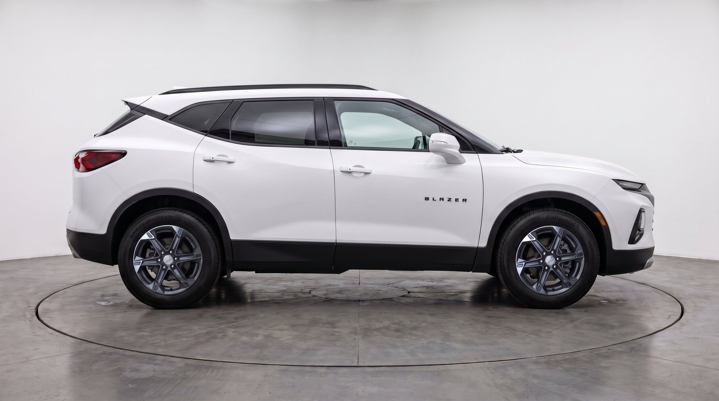 Thumbnail: 2026 Chevrolet Blazer - 10