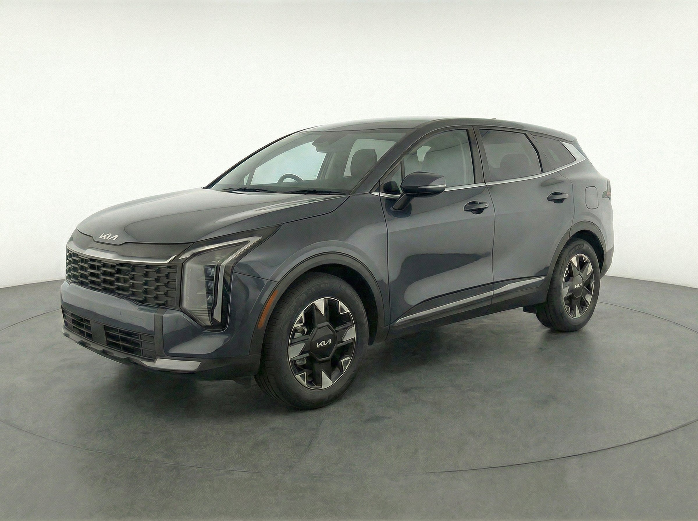 Thumbnail: 2026 Kia Sportage - 3