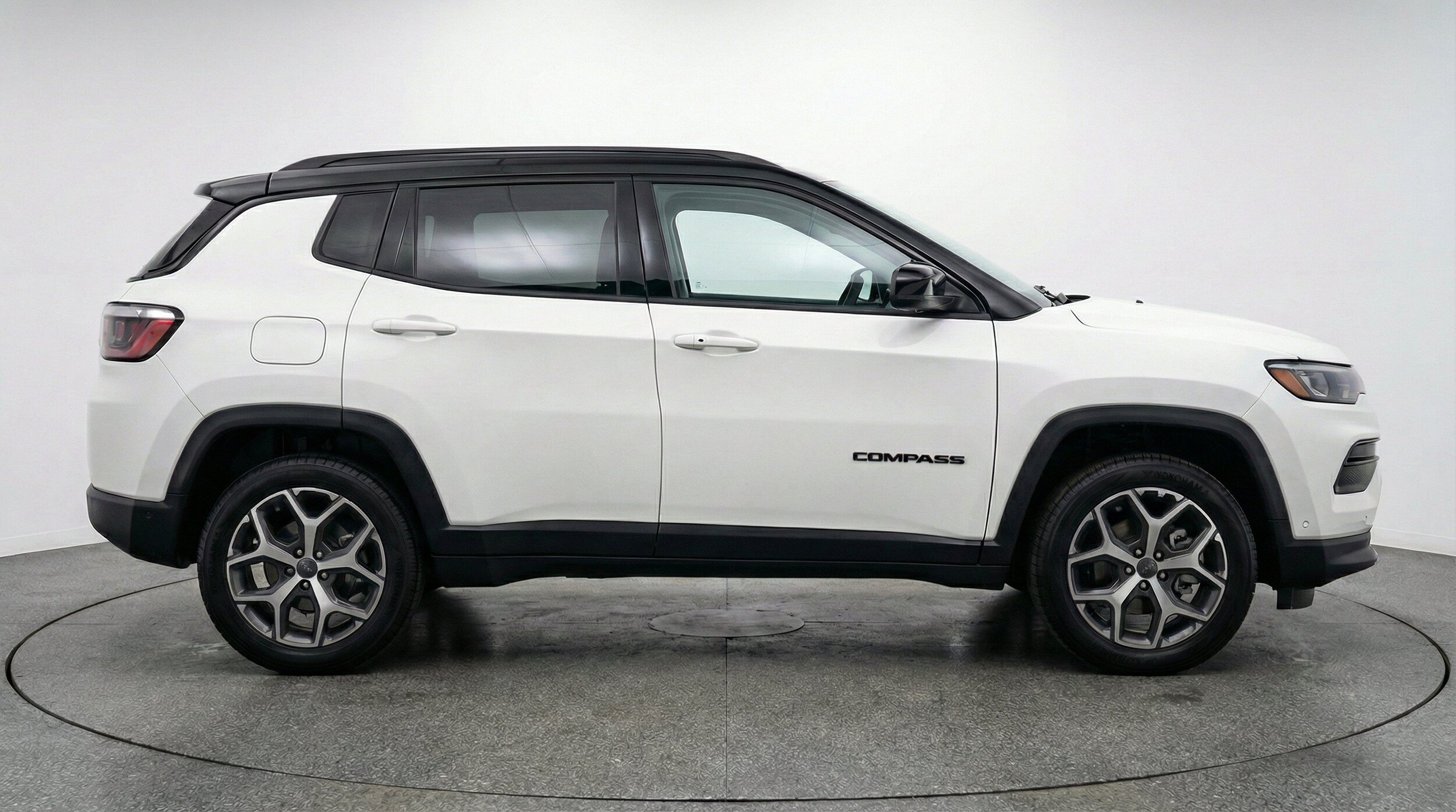 Thumbnail: 2025 Jeep Compass - 11