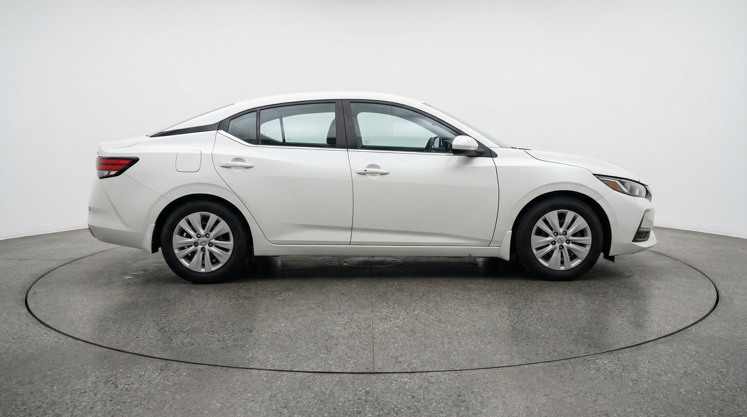Thumbnail: 2025 Nissan Sentra - 11