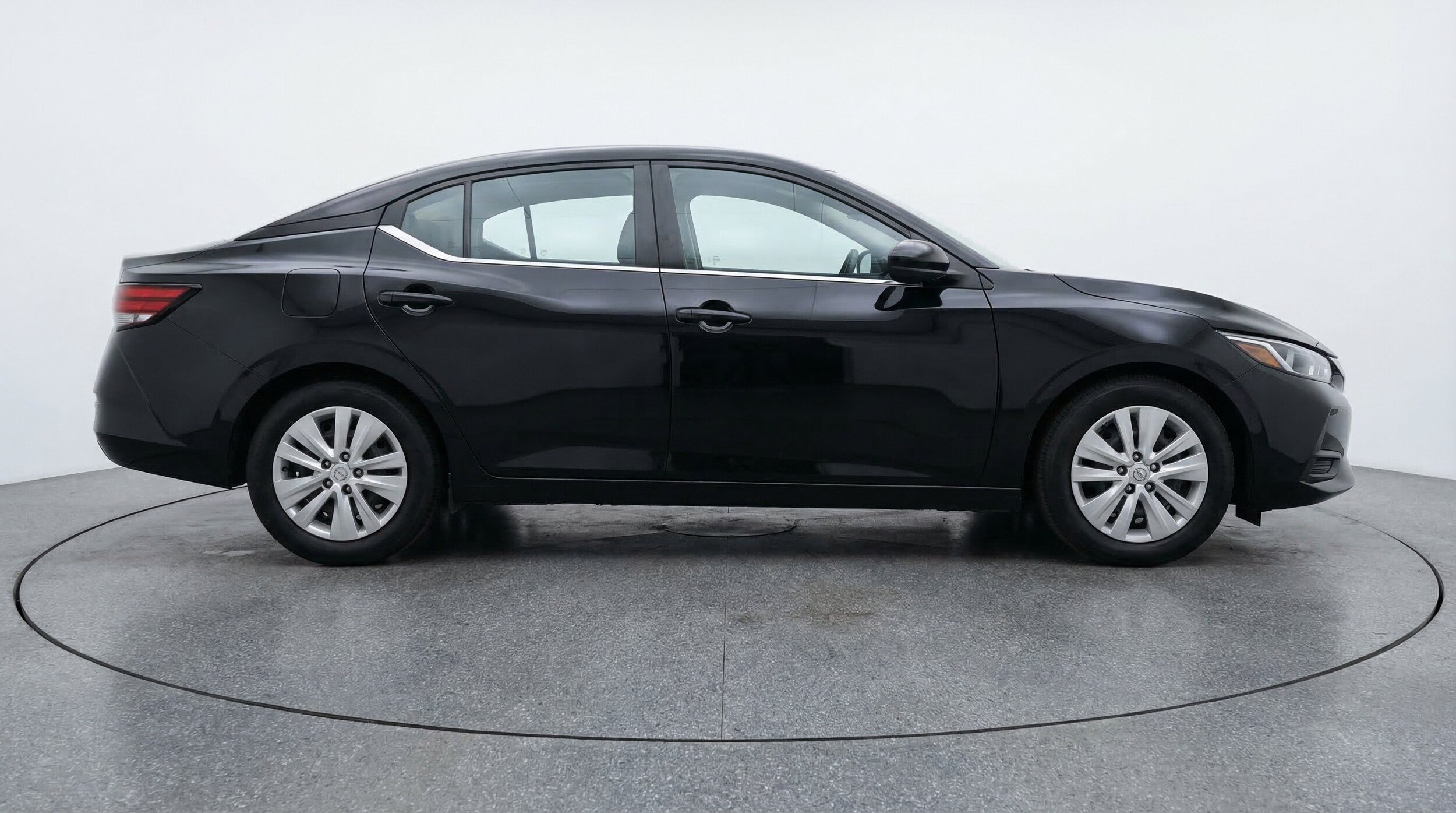 Thumbnail: 2025 Nissan Sentra - 11