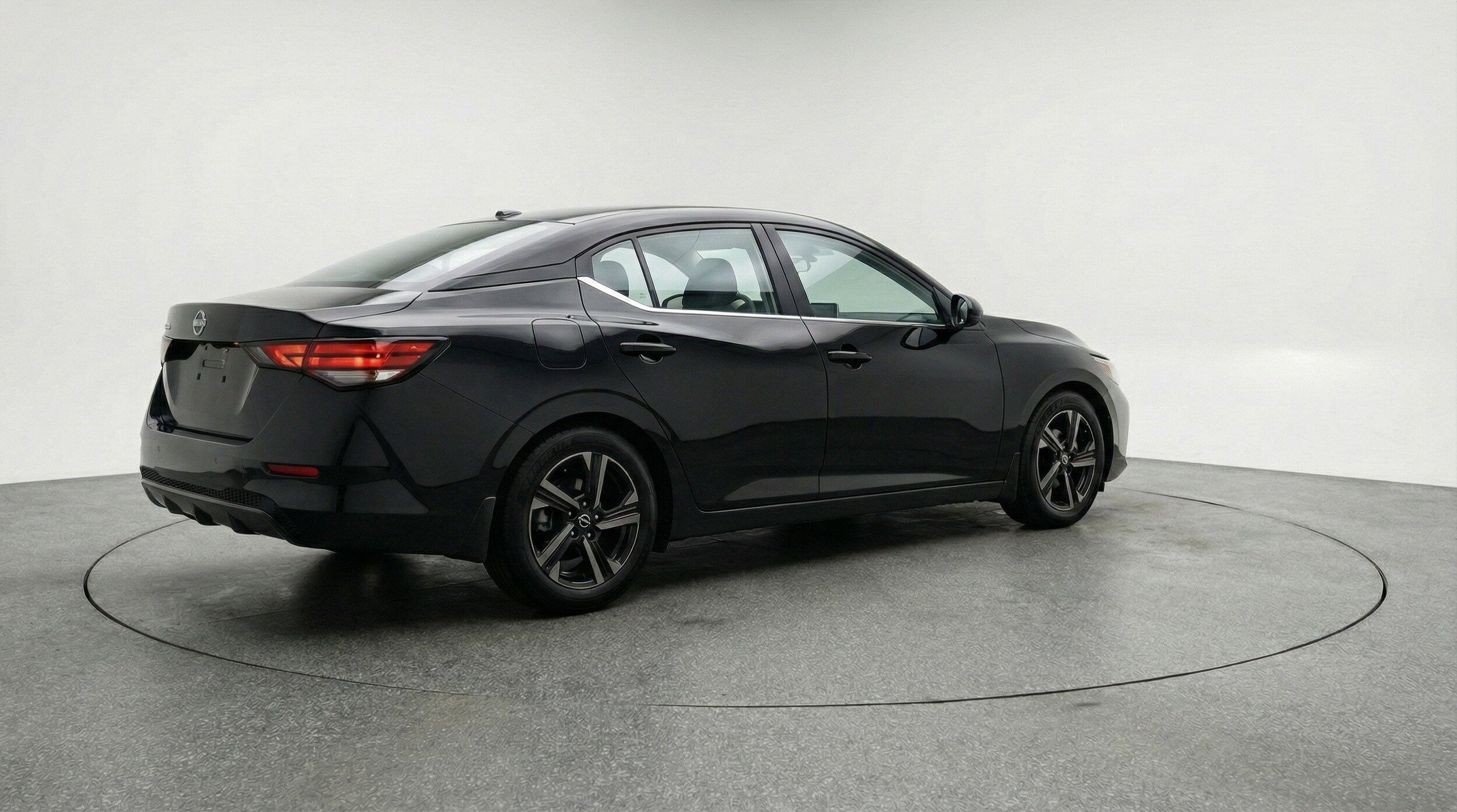 Thumbnail: 2025 Nissan Sentra - 9