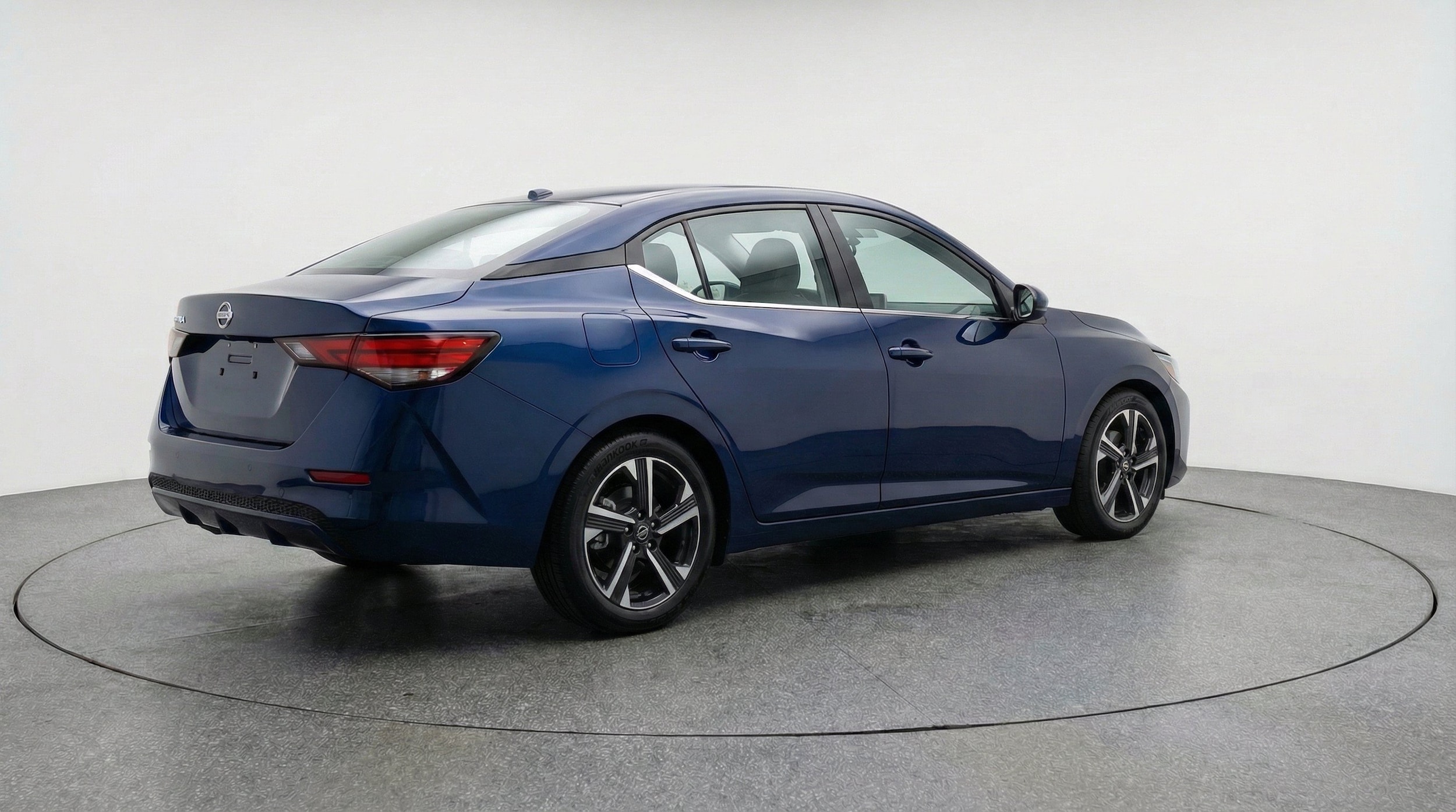 Thumbnail: 2025 Nissan Sentra - 9