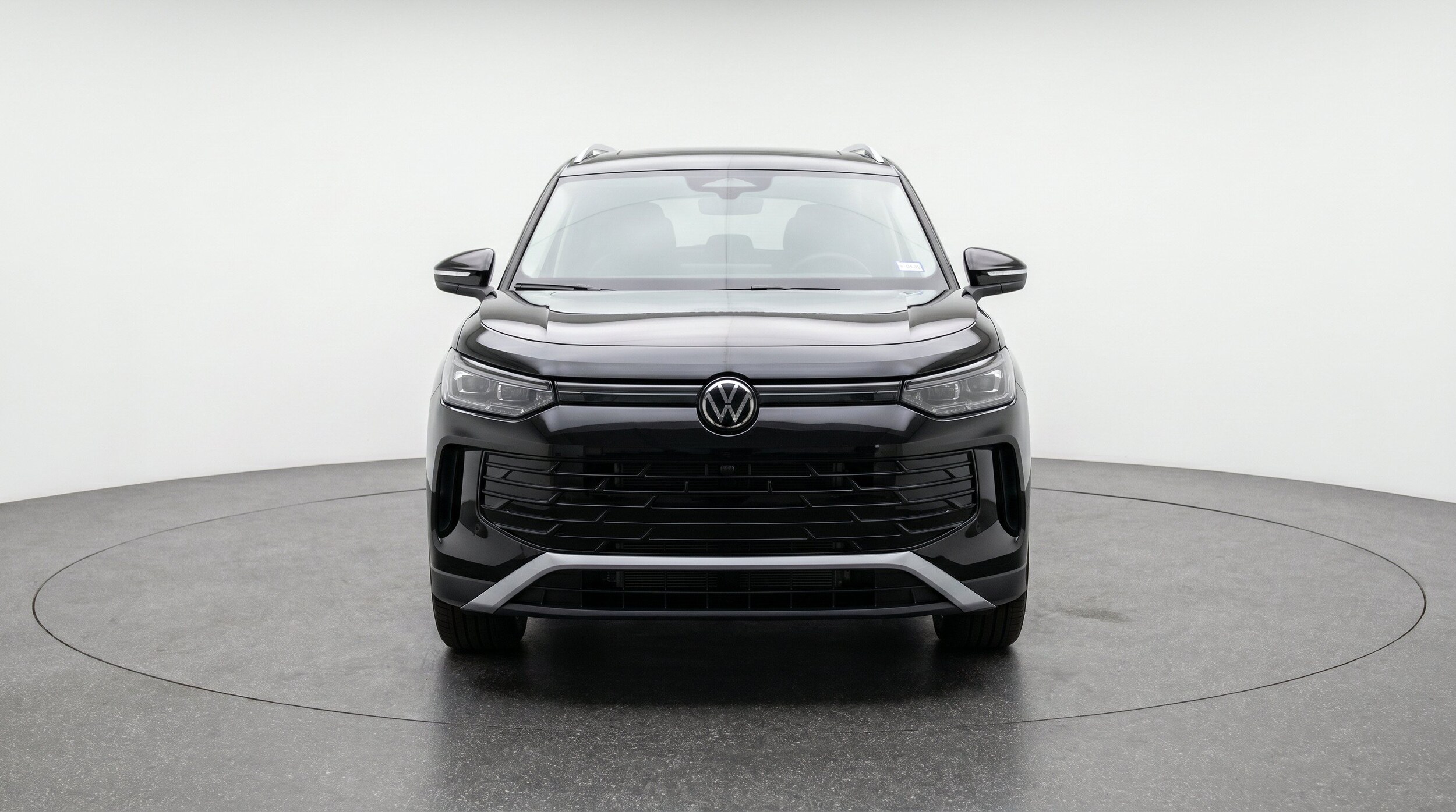 Thumbnail: 2026 Volkswagen Tiguan - 2