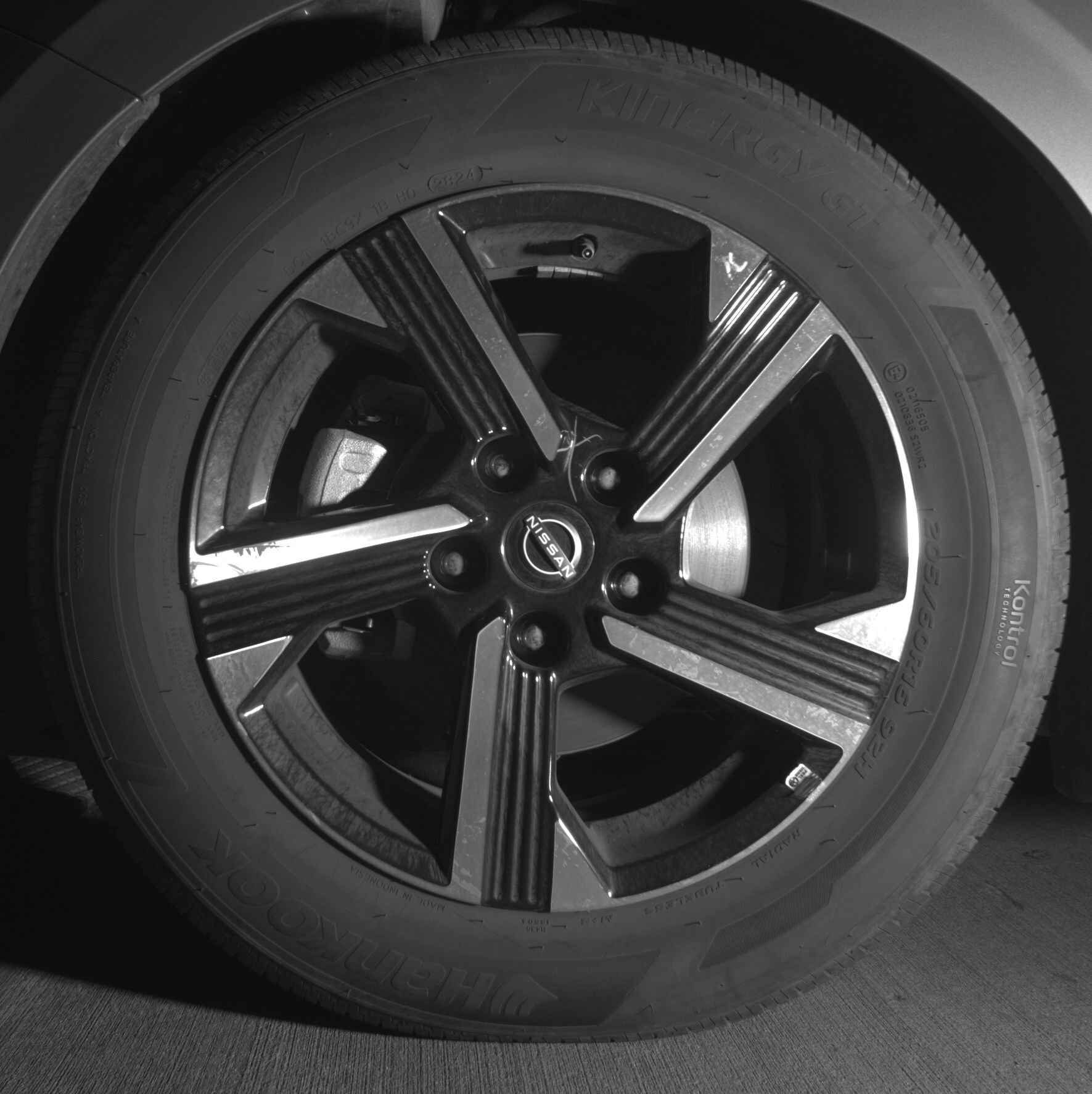 Thumbnail: 2025 Nissan Sentra - 9