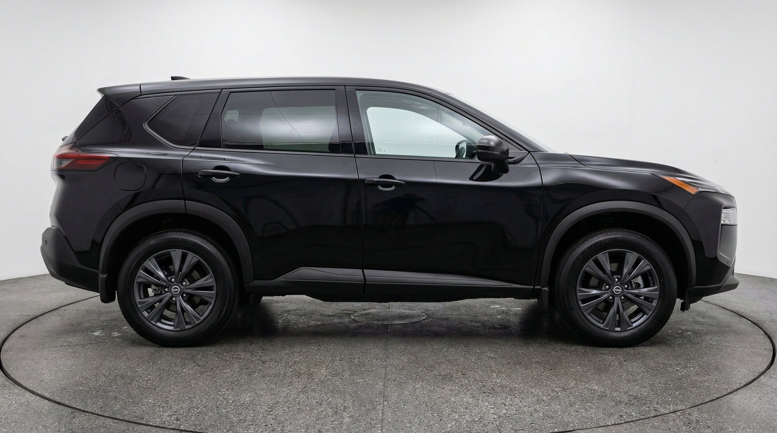 Thumbnail: 2025 Nissan Rogue - 11