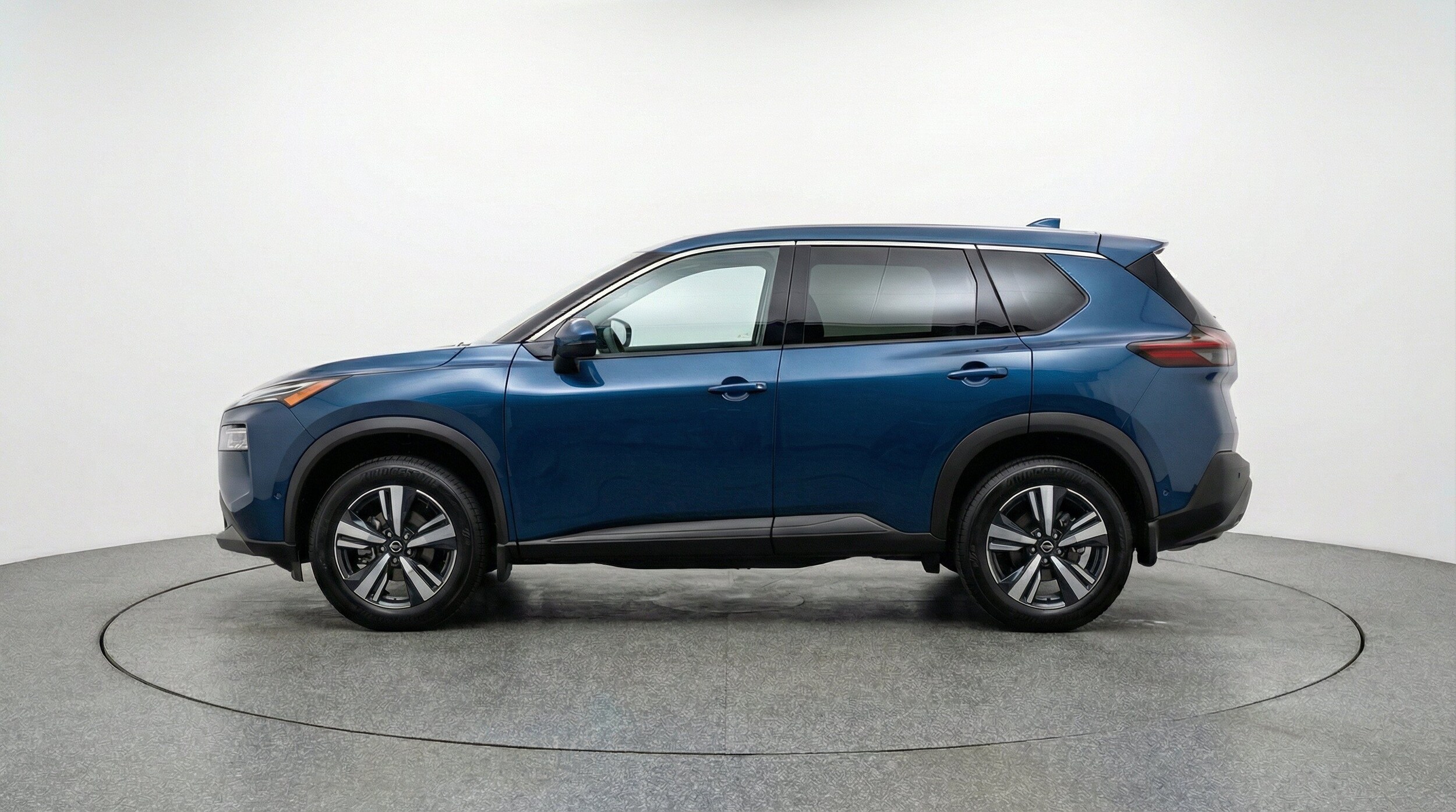 Thumbnail: 2026 Nissan Rogue - 5