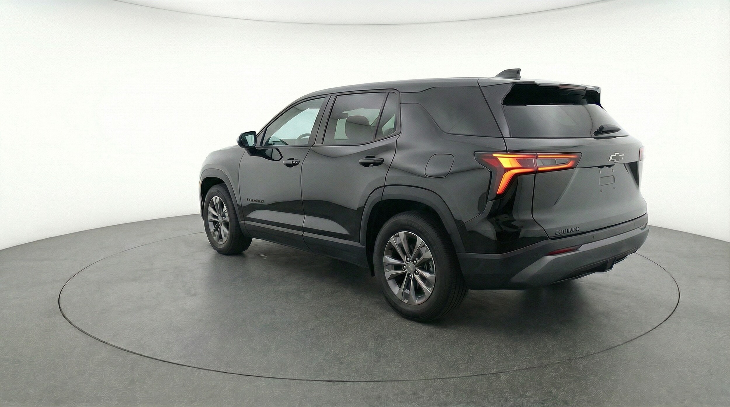 Thumbnail: 2025 Chevrolet Equinox - 5