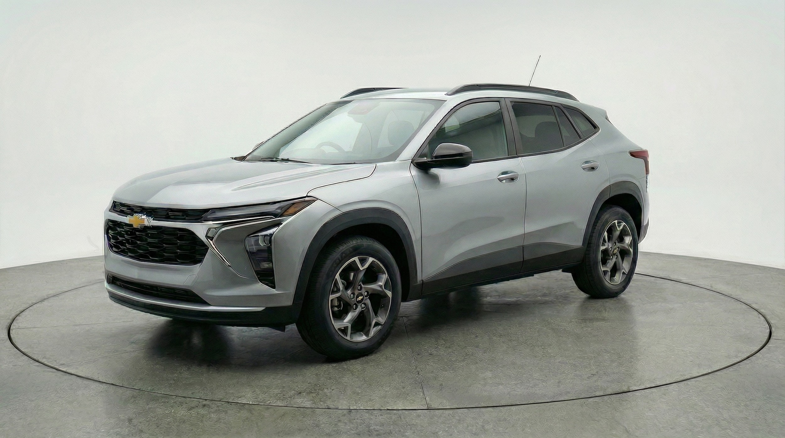 Thumbnail: 2025 Chevrolet Trax - 3