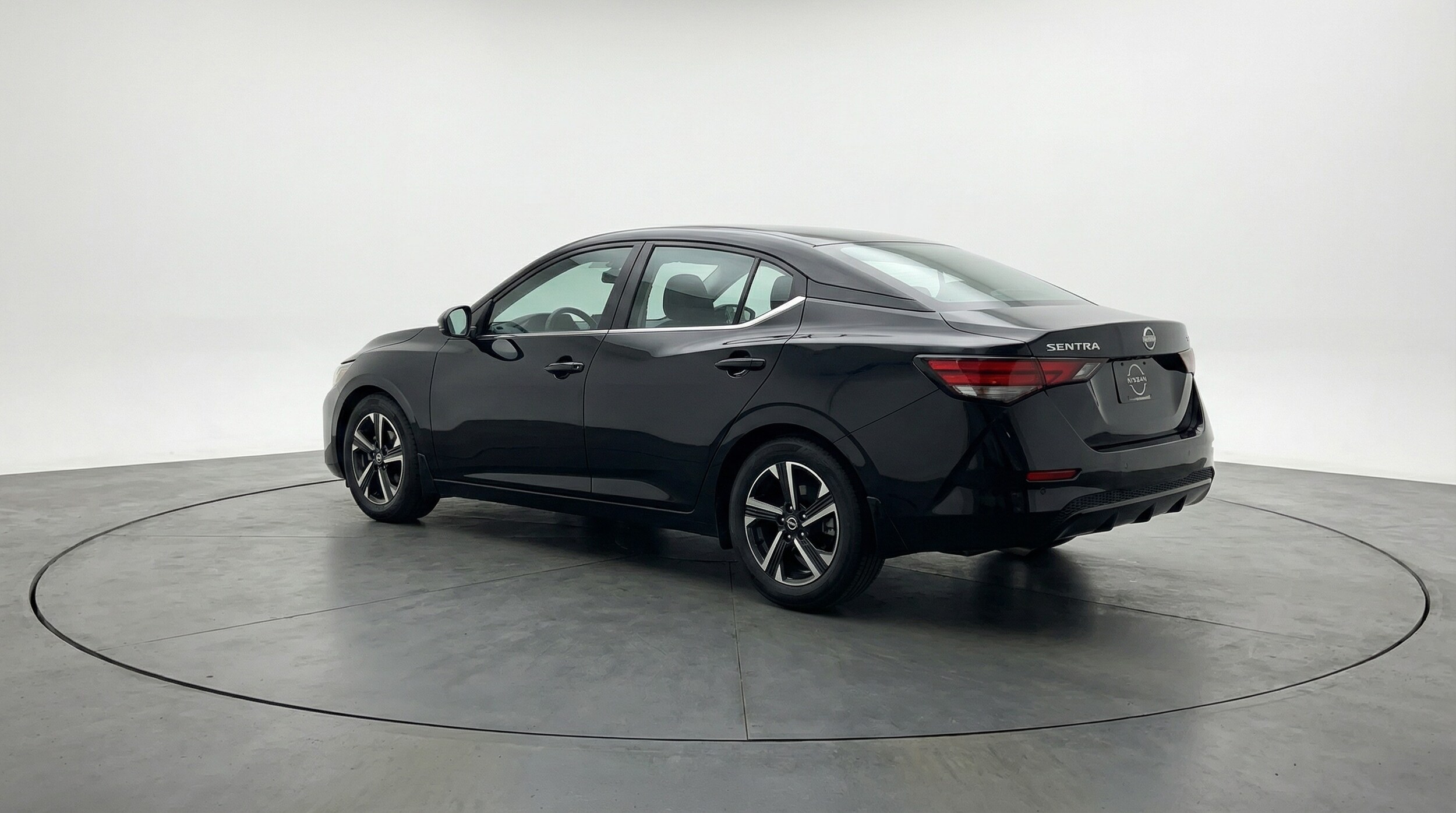 Thumbnail: 2025 Nissan Sentra - 5