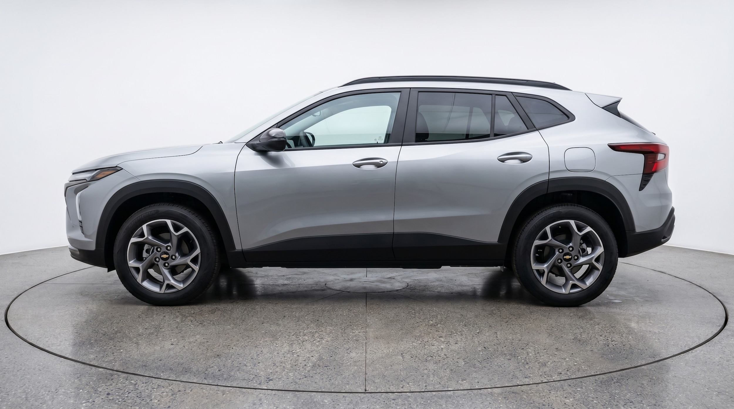 Thumbnail: 2025 Chevrolet Trax - 4