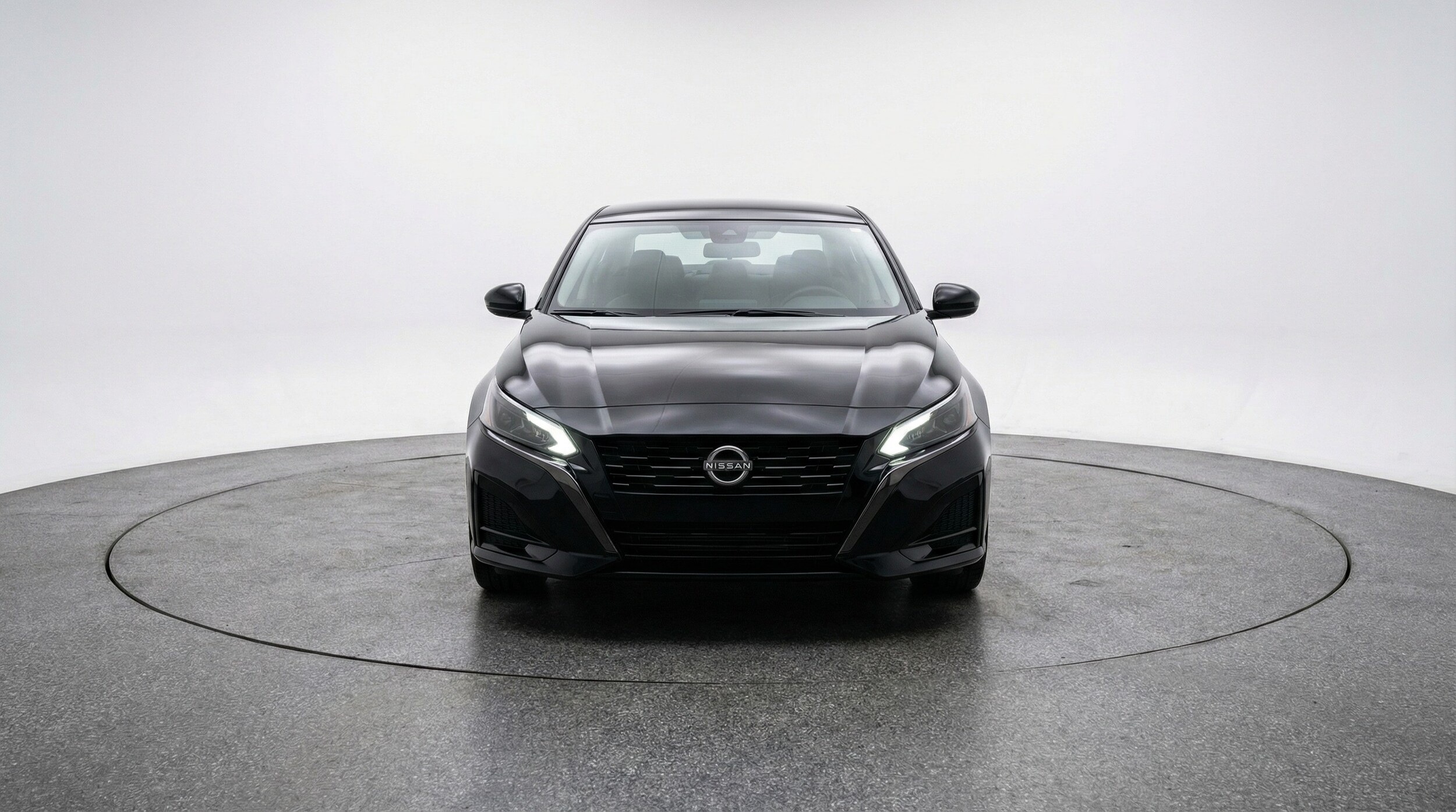 Thumbnail: 2025 Nissan Altima - 2