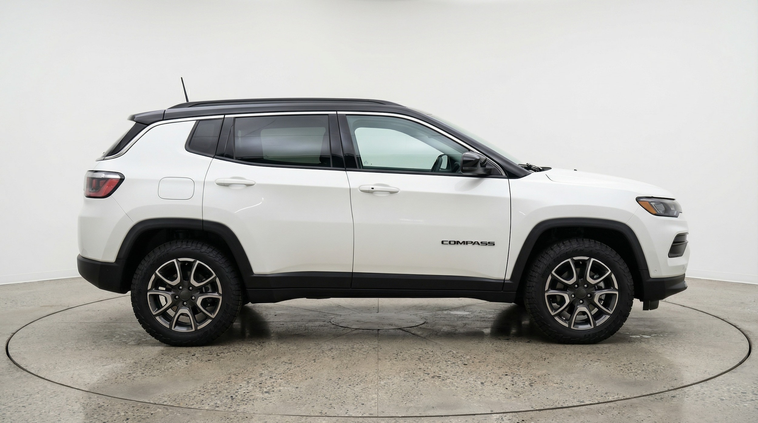 Thumbnail: 2025 Jeep Compass - 8