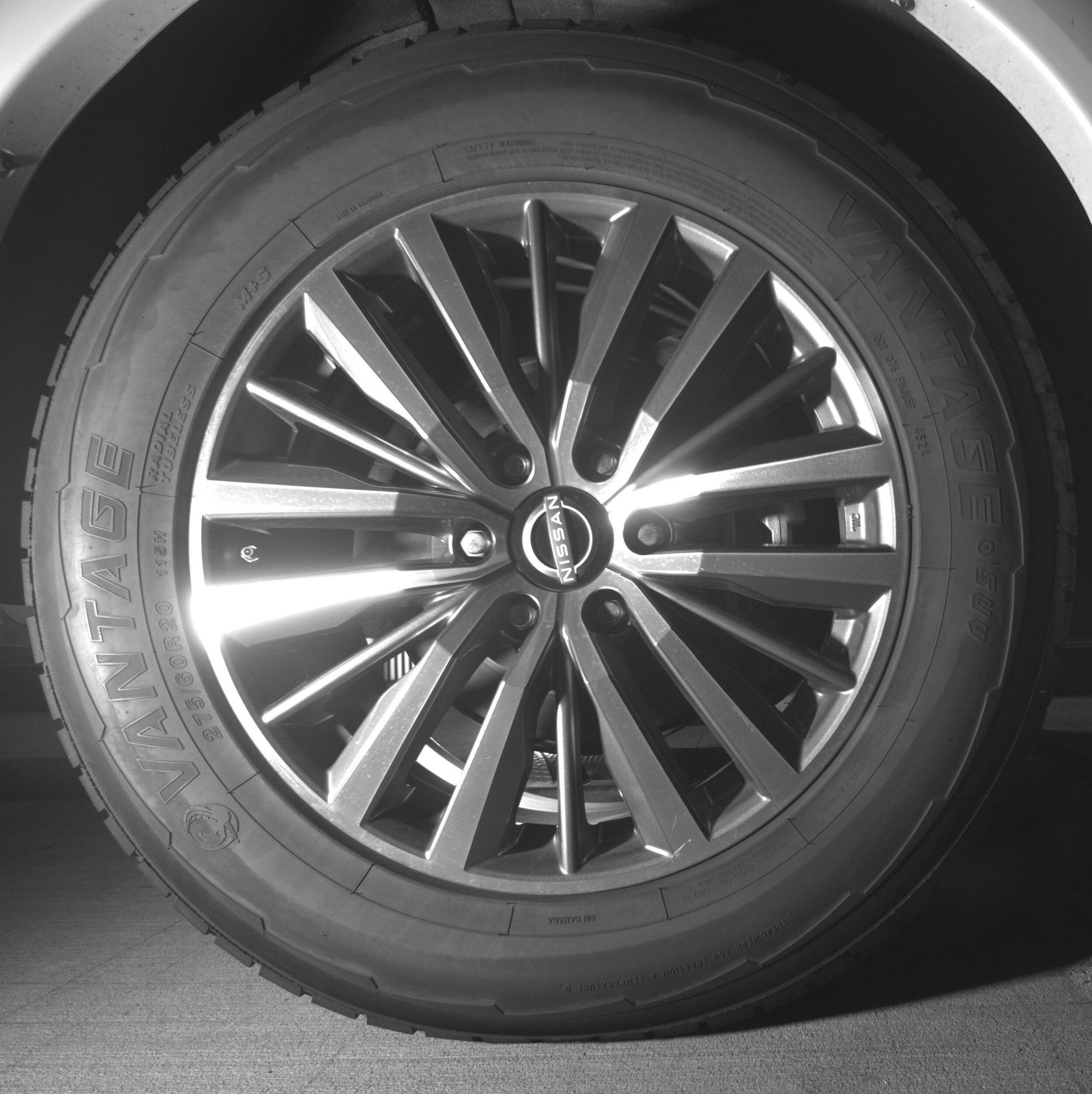 Thumbnail: 2024 Nissan Armada - 12