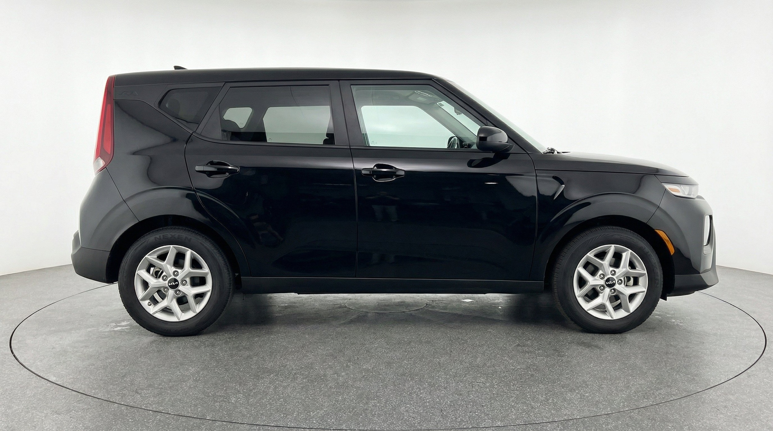 Thumbnail: 2025 Kia Soul - 11