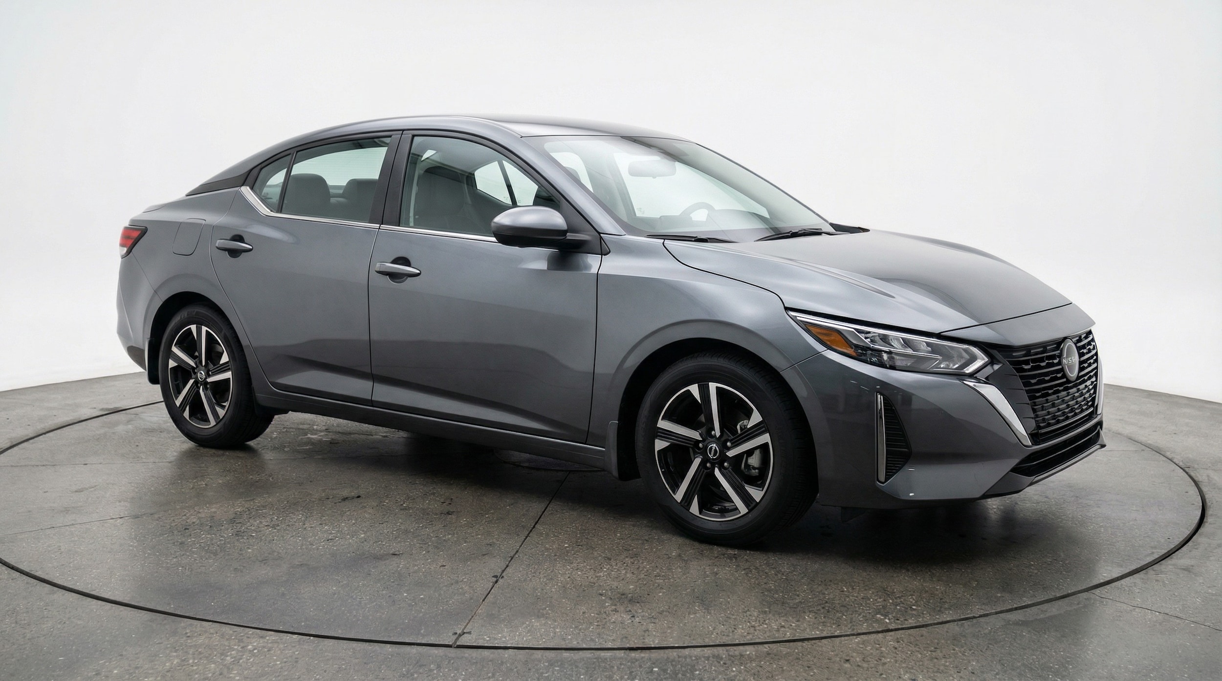 Thumbnail: 2025 Nissan Sentra - 1