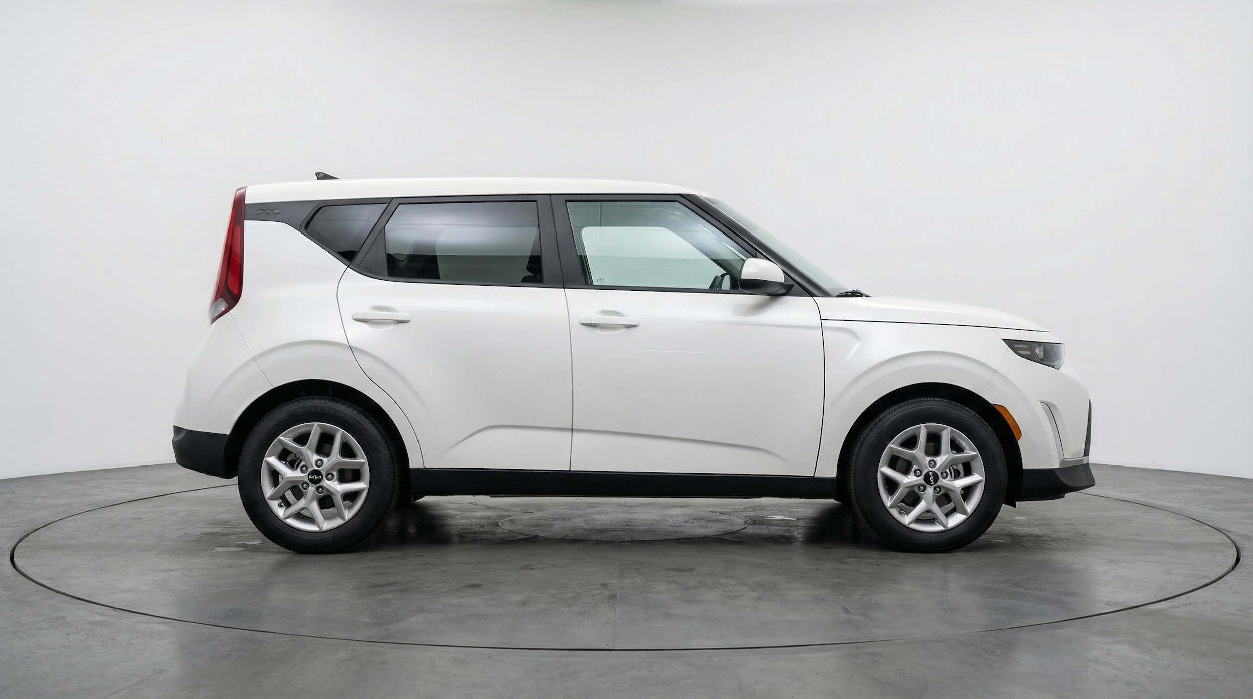 Thumbnail: 2025 Kia Soul - 8