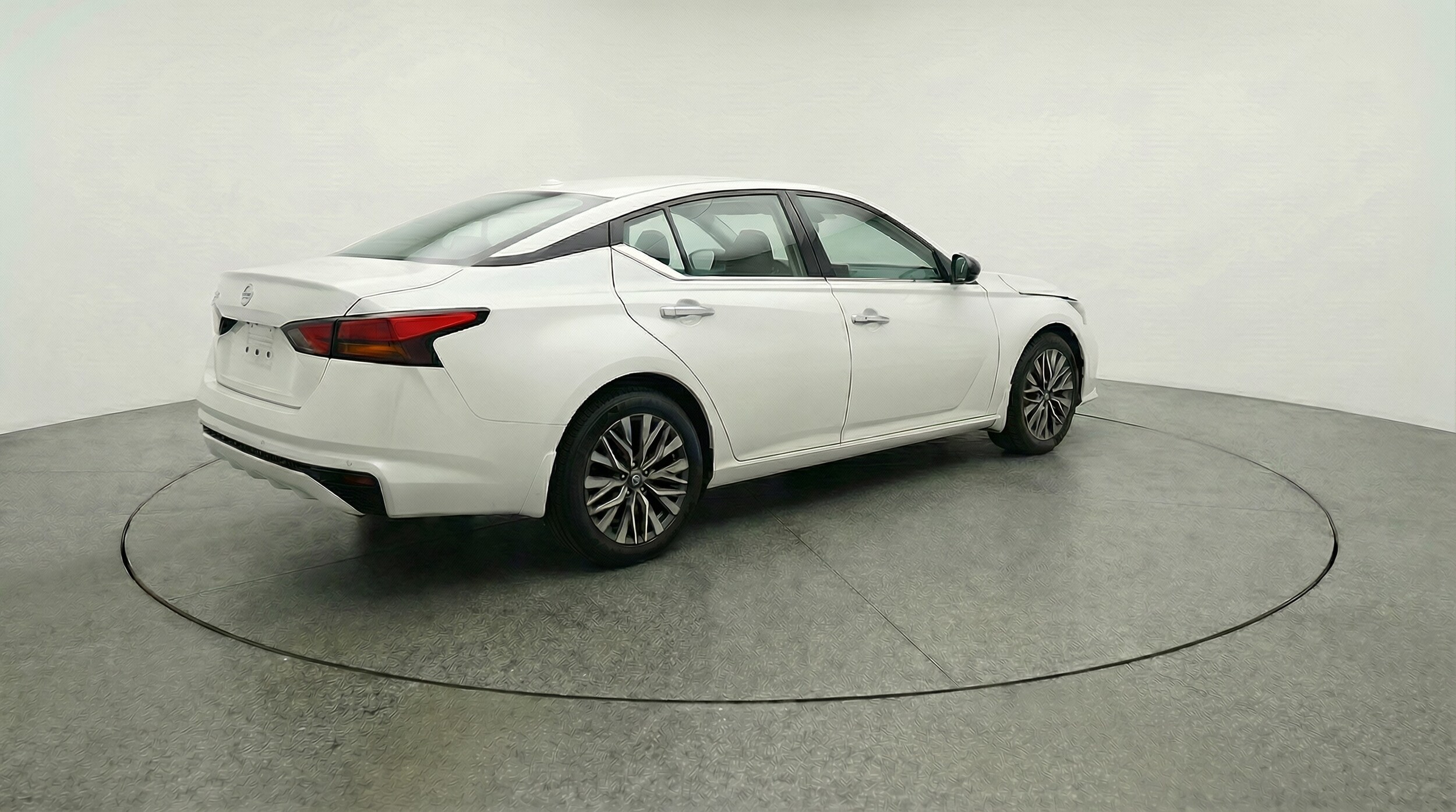 Thumbnail: 2025 Nissan Altima - 7